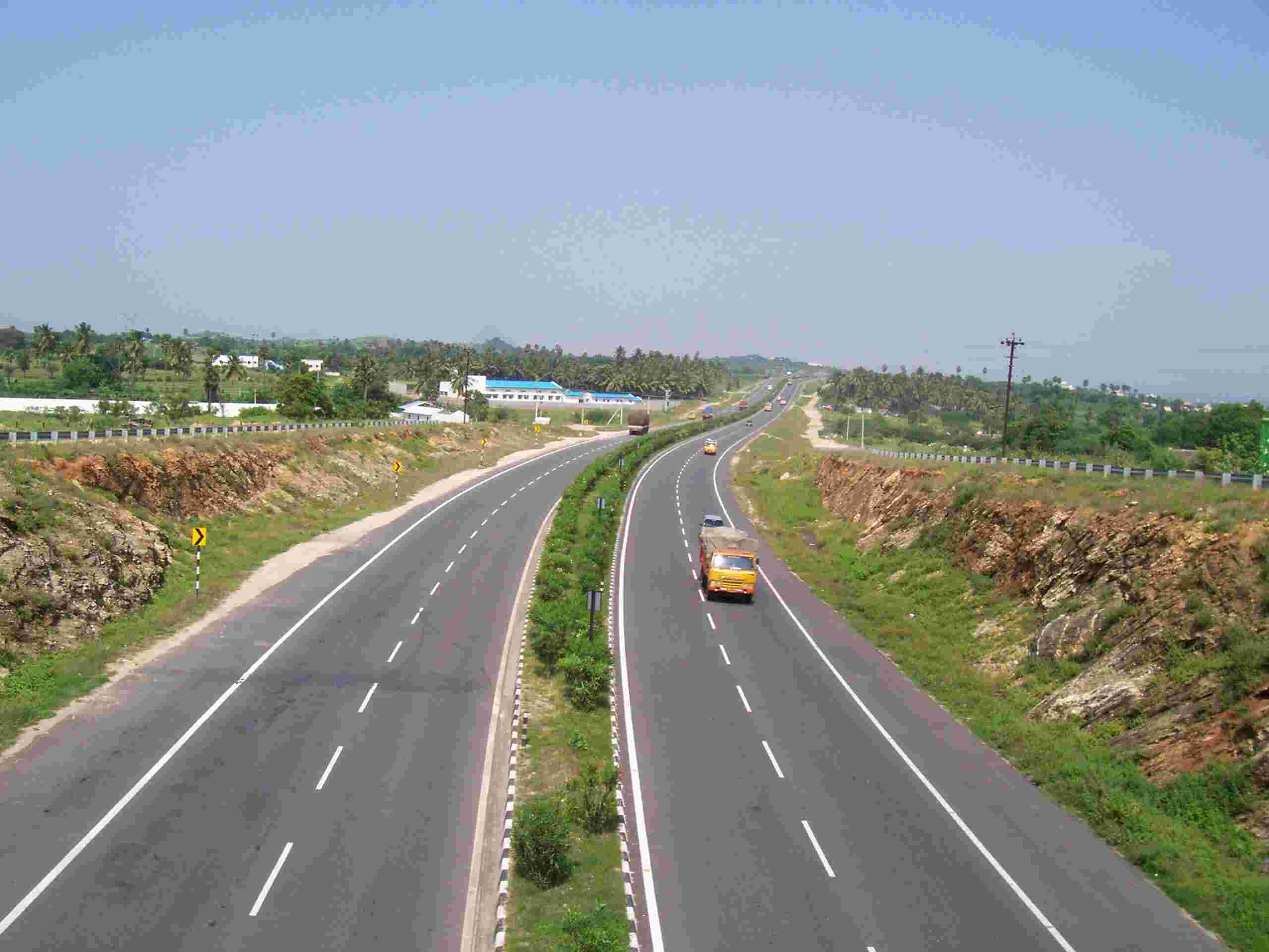 കൊല്ലംചെങ്കോട്ട ഗ്രീന്‍ഫീല്‍ഡ് ദേശീയപാത സ്ഥലം ഏറ്റെടുക്കല്‍ 2,400