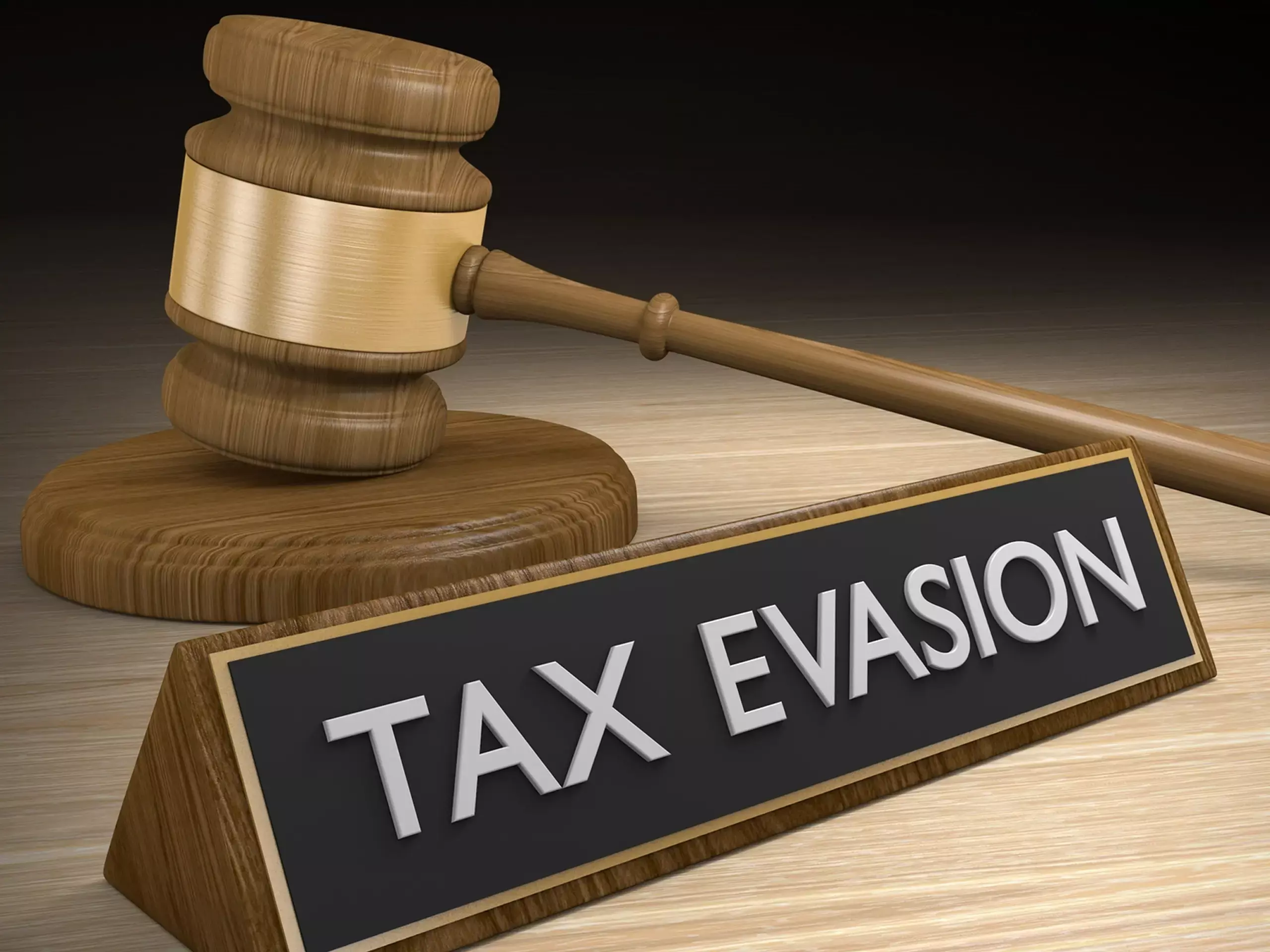 സംസ്ഥാനത്തിന്റെ വരുമാനം കുറച്ചത് നികുതി വെട്ടിപ്പ്