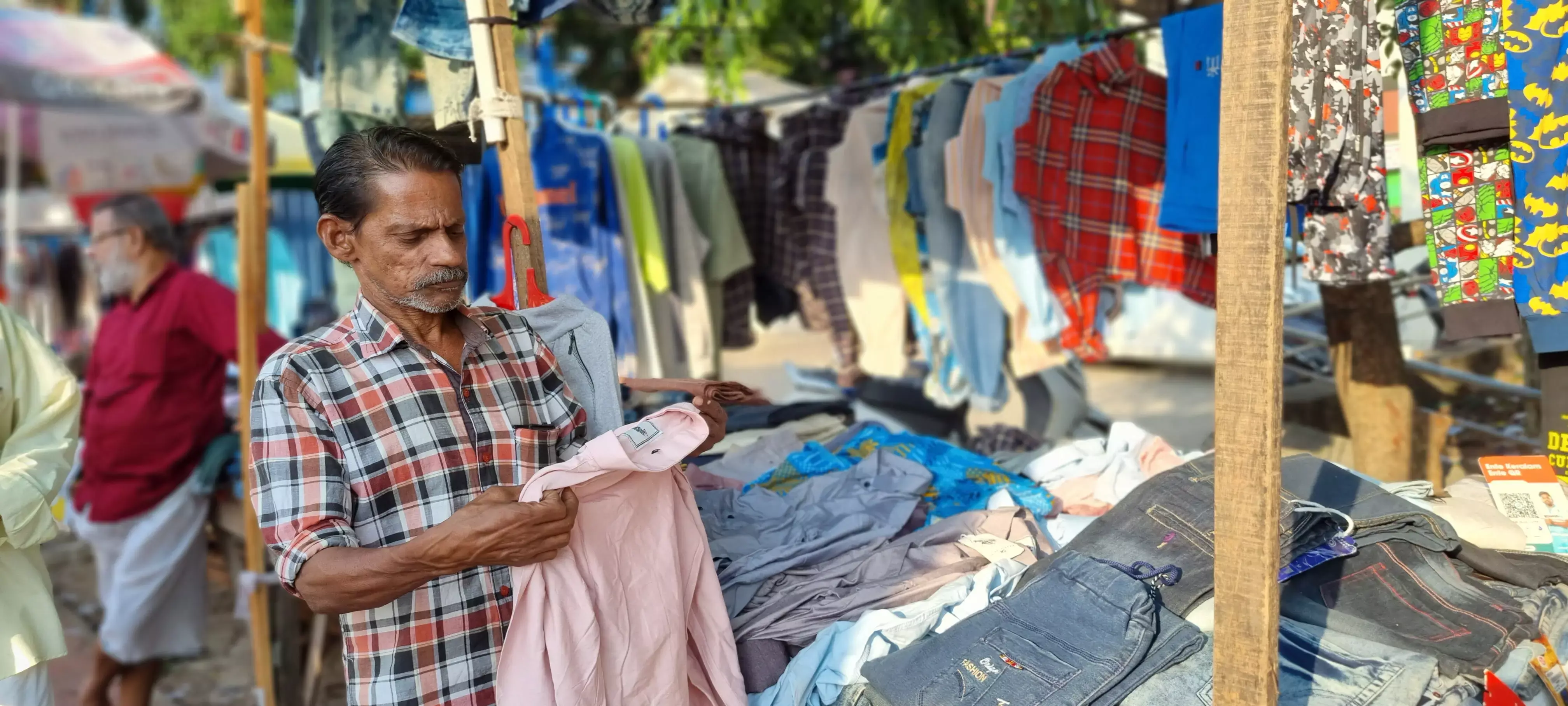 clothes selling
