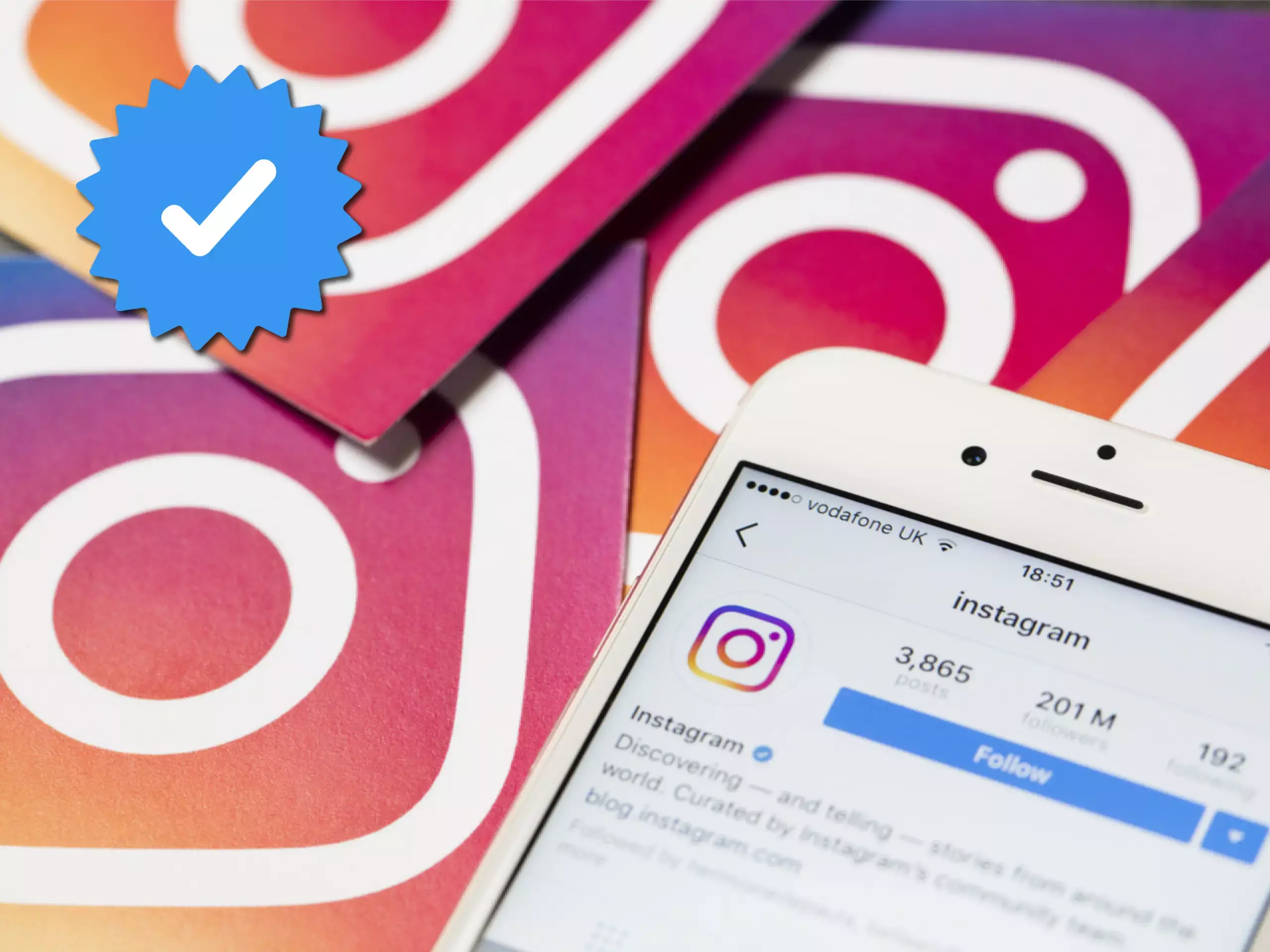 instagram fee for verified profile blue tick