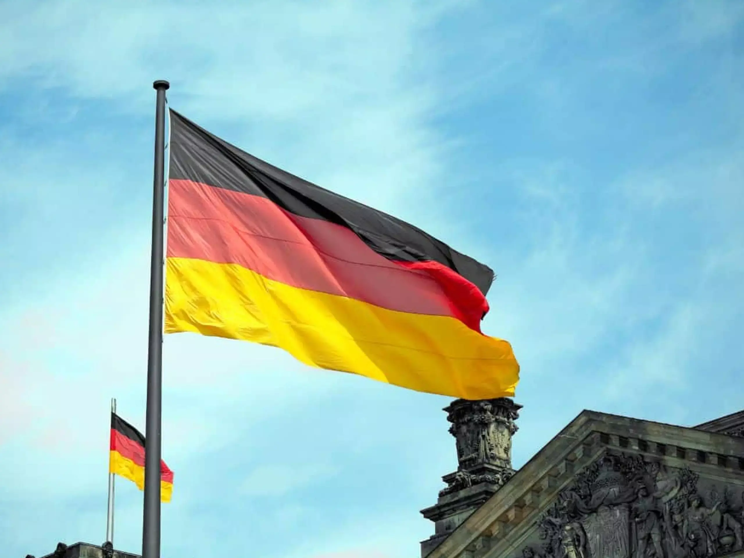 ബിരുദധാരിയാണോ?, യൂറോപ്പിലേക്ക് പറക്കാം: പ്രതിവര്‍ഷം 60,000 തൊഴിലവസരങ്ങളുമായി ജര്‍മ്മനി