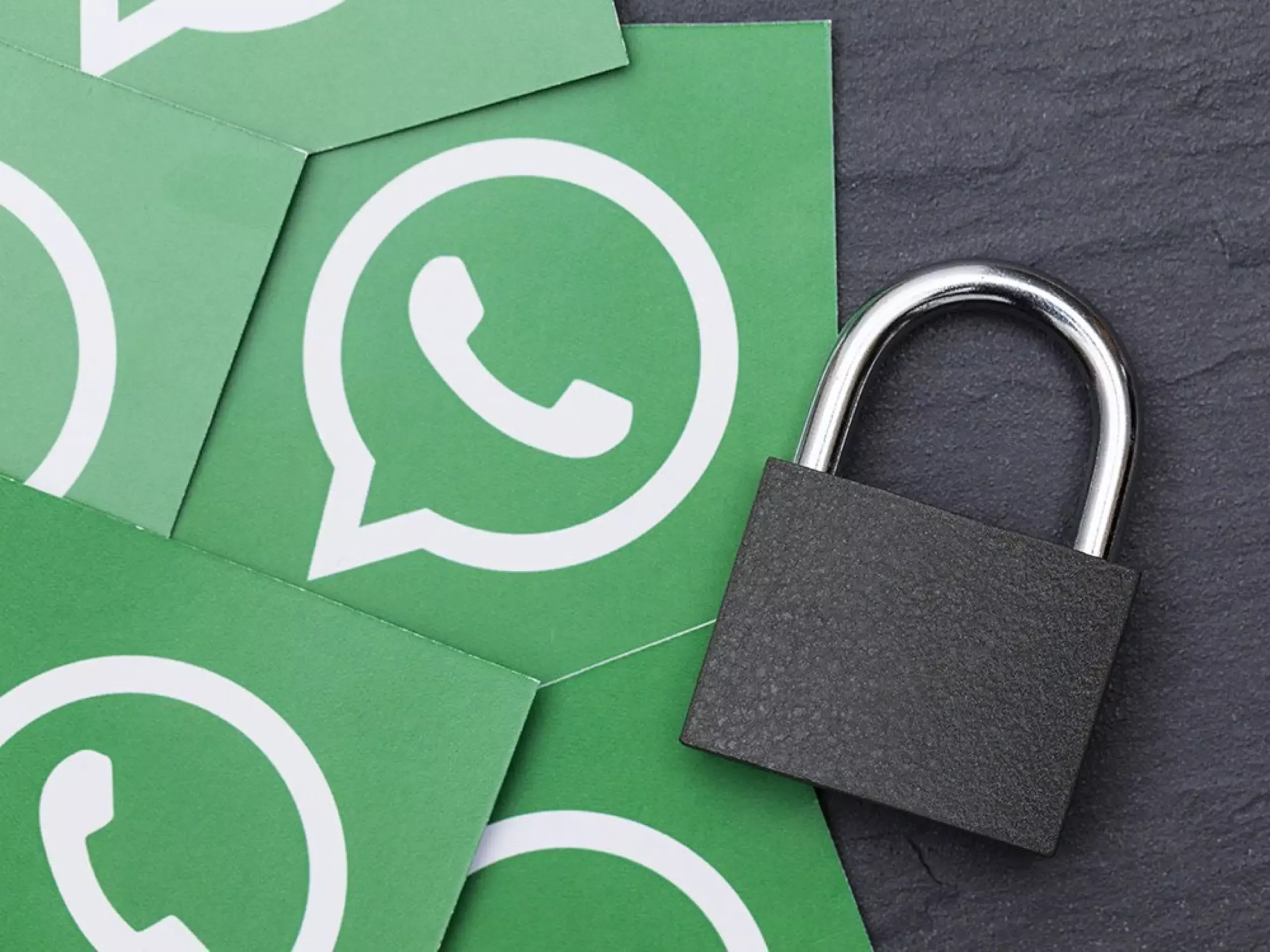 chat on whatsapp can be locked separately a cool feature is coming