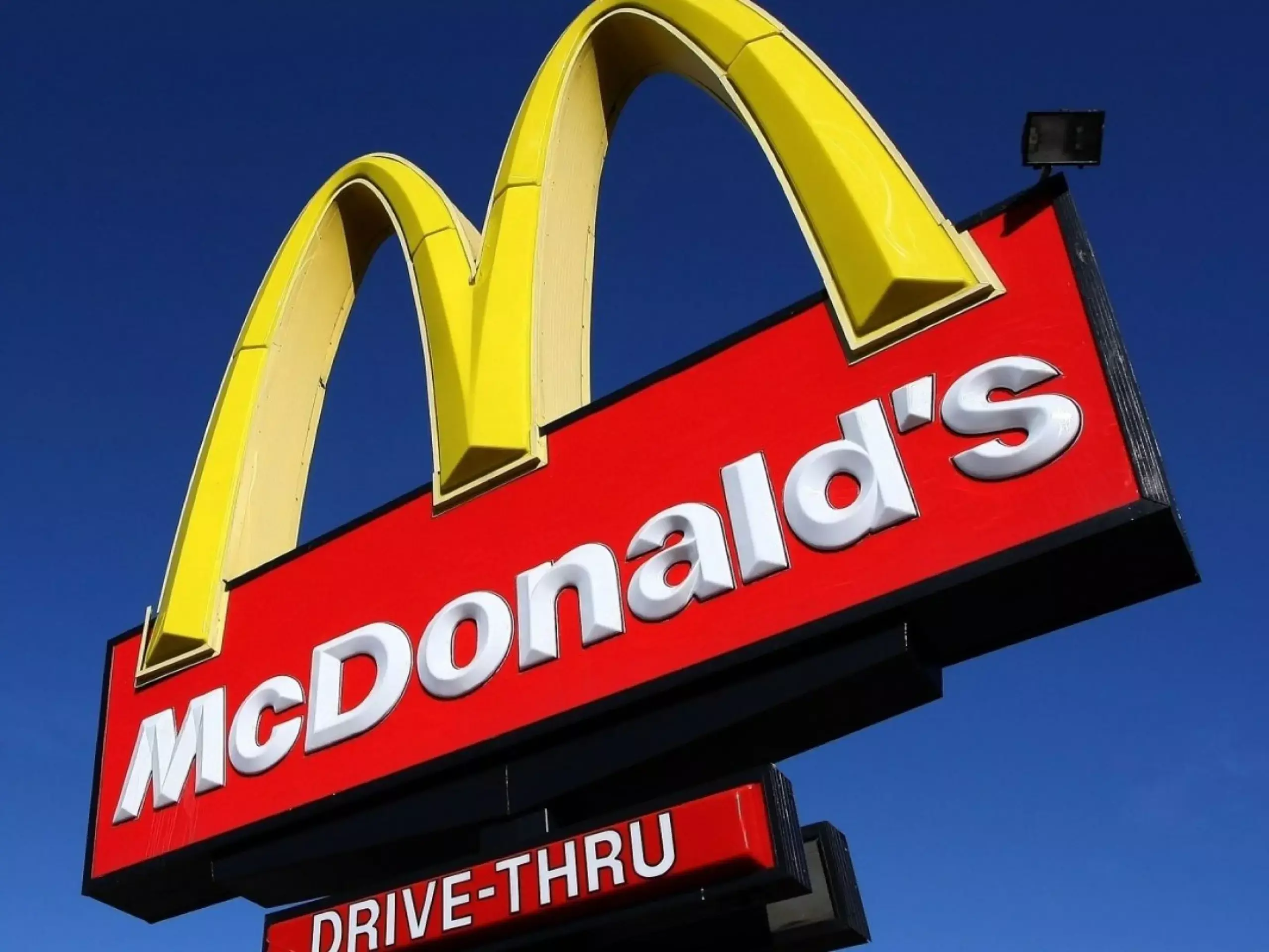 mcdonalds also closes