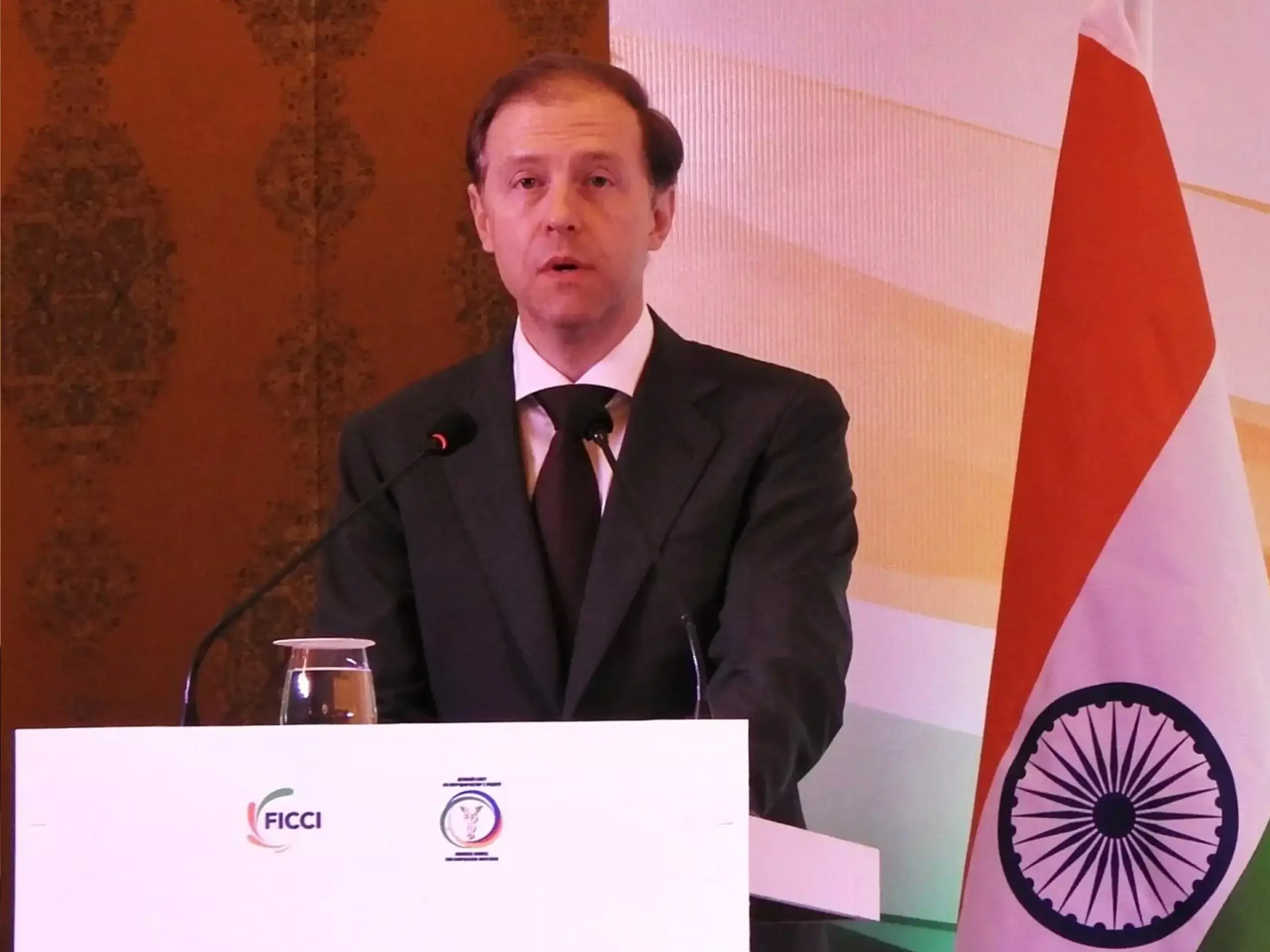 റഷ്യന്‍ ഉപപ്രധാനമന്ത്രി എത്തി; വ്യാപാരക്കരാര്‍ പരിഗണനയില്‍