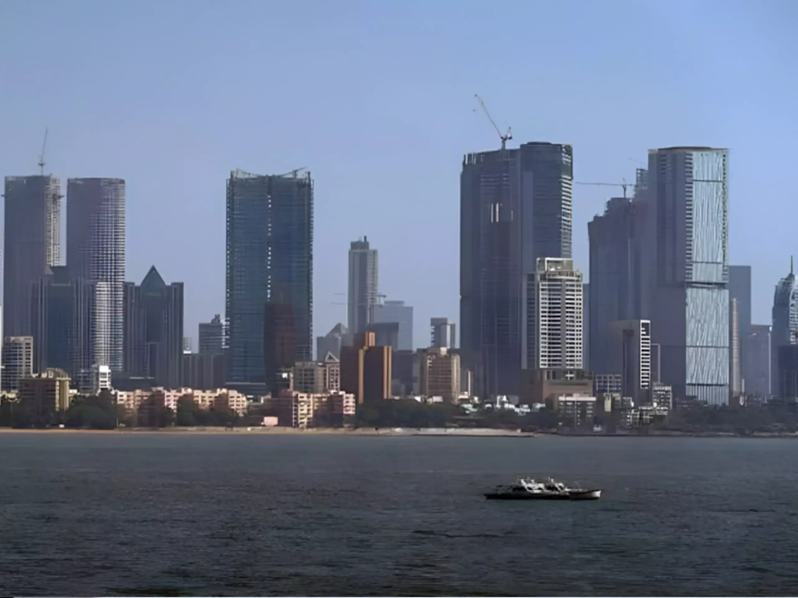 മുംബൈ മലബാര്‍ ഹില്ലില്‍ ലക്ഷ്വറി പദ്ധതിക്ക് ഭൂമി ഏറ്റെടുത്ത് ബിര്‍ള ഗ്രൂപ്പ്