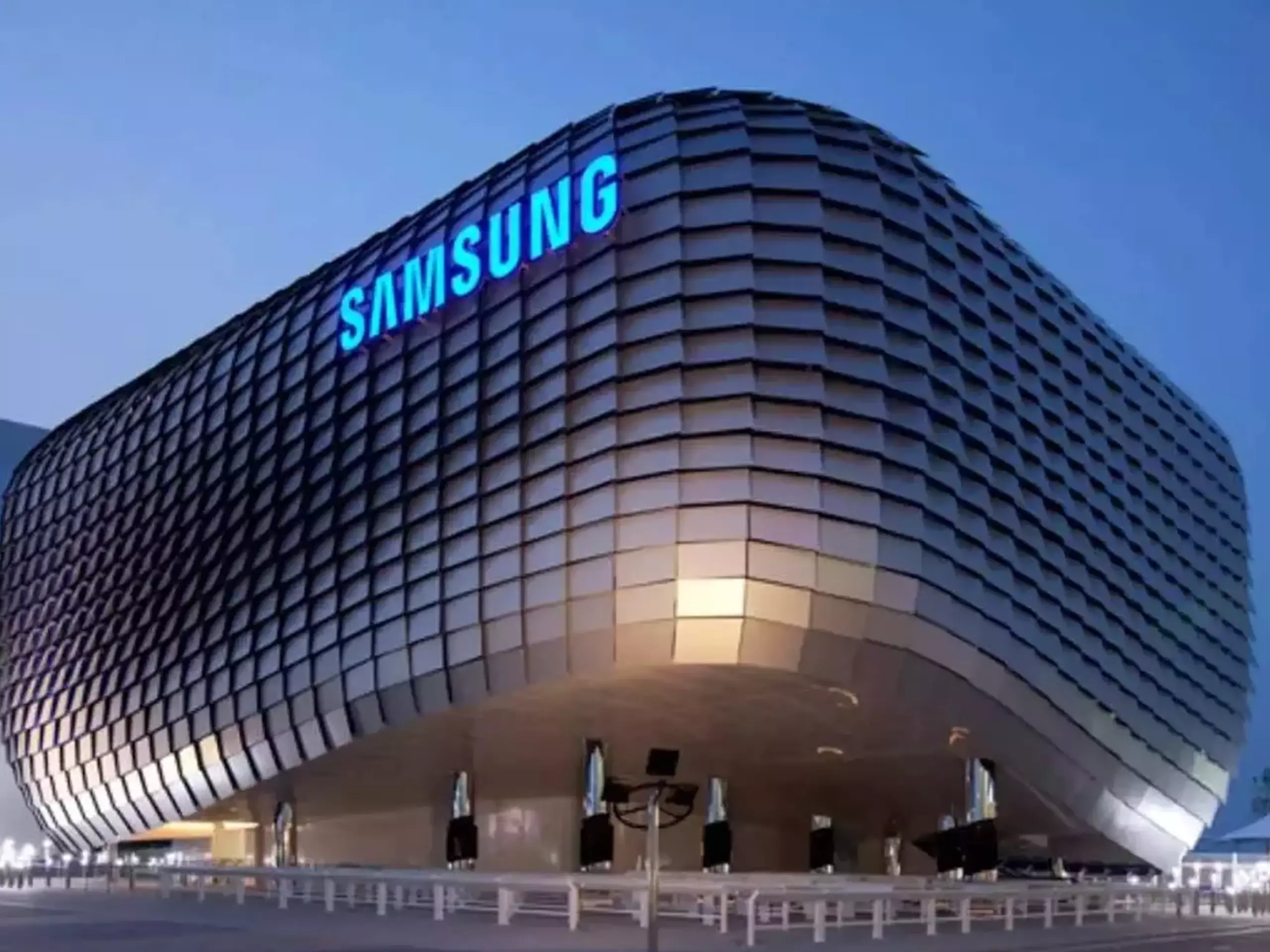 വന്‍പതനം? സാംസംഗ് നഷ്ടത്തിലേക്കെന്ന് അനലിസ്റ്റുകള്‍