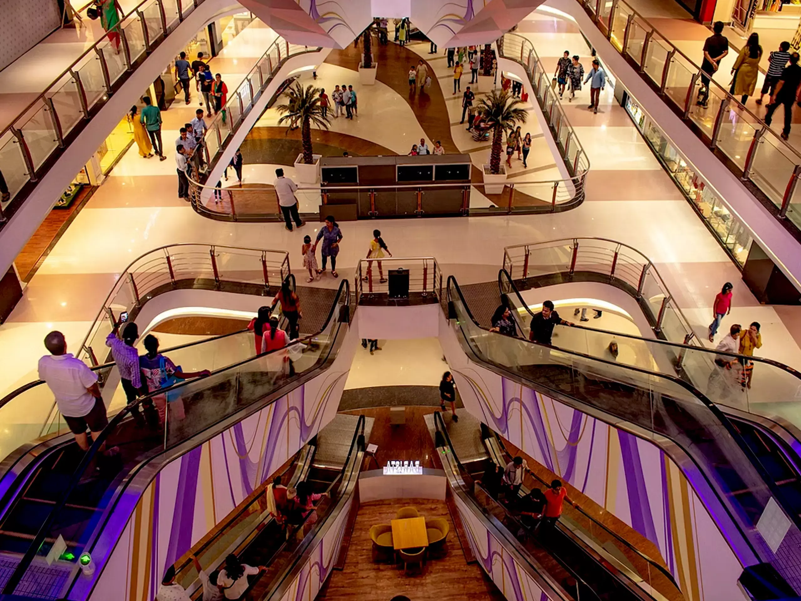 മാള്‍ ഓപ്പറേറ്റര്‍മാരുടെ വരുമാനം 7-9 % ഉയരും: ക്രിസില്‍