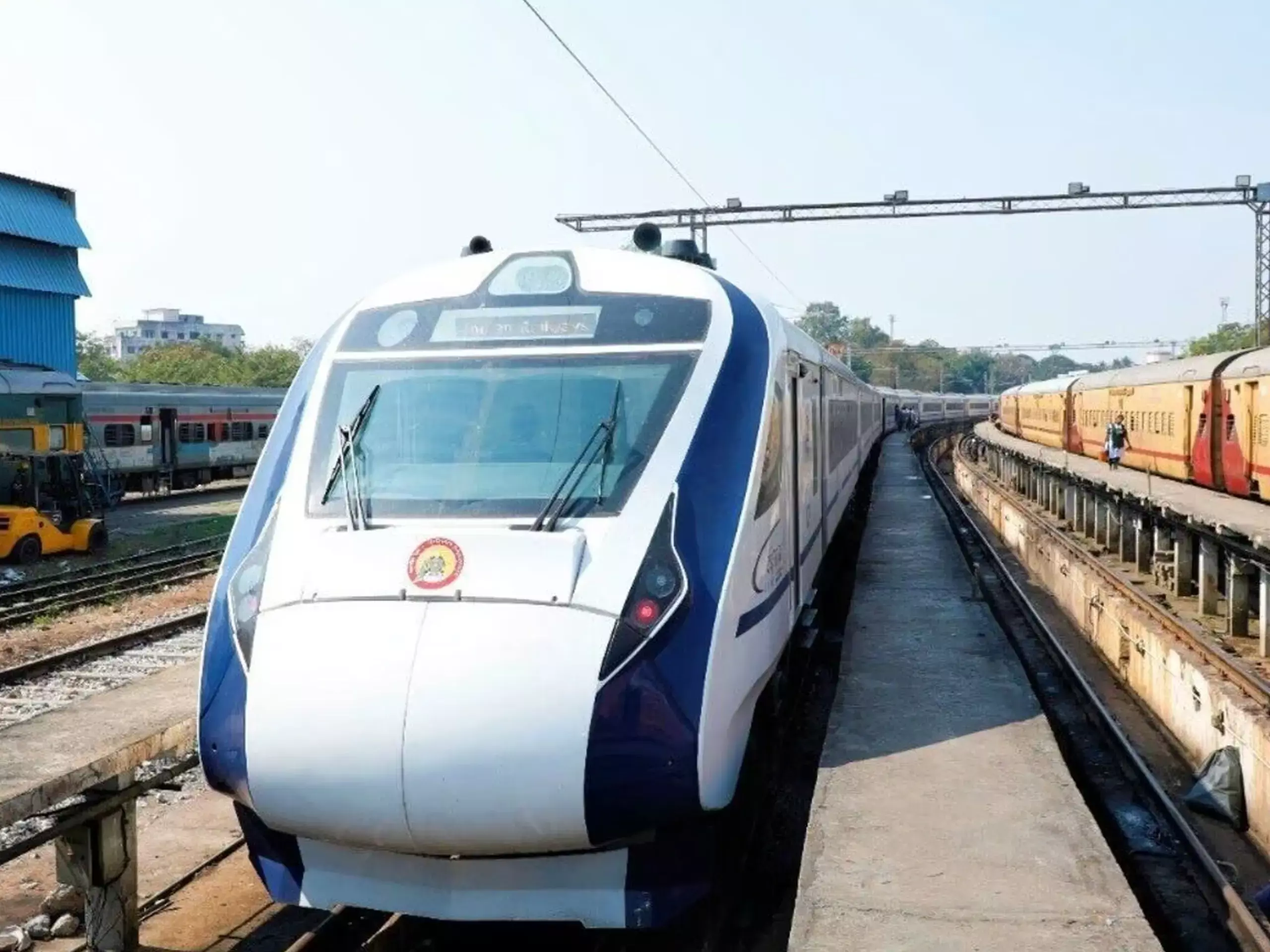 കന്നി ഓട്ടത്തില്‍ 20 ലക്ഷം രൂപ നേട്ടവുമായി വന്ദേഭാരത്