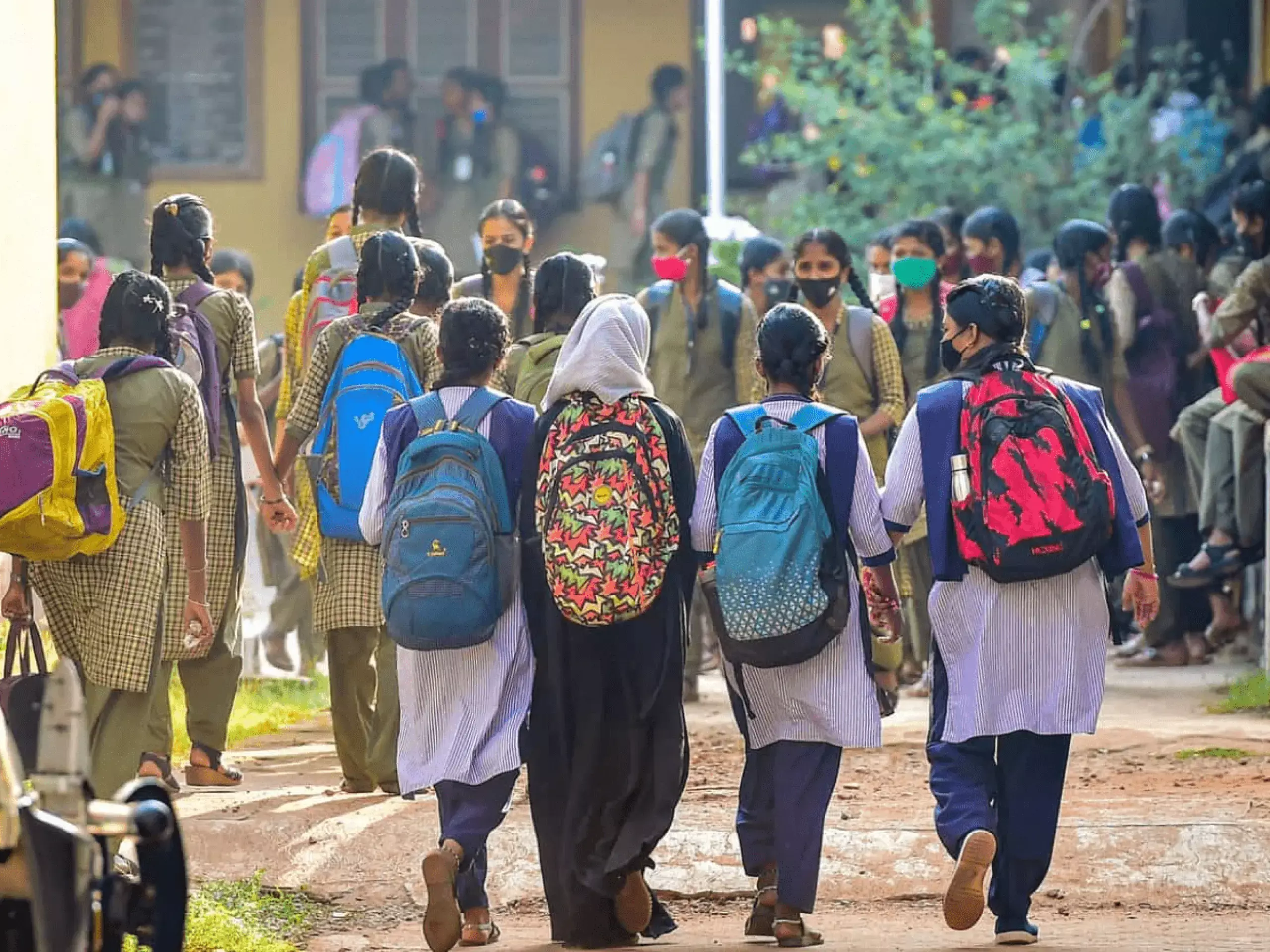 summer classes have been banned in kerala