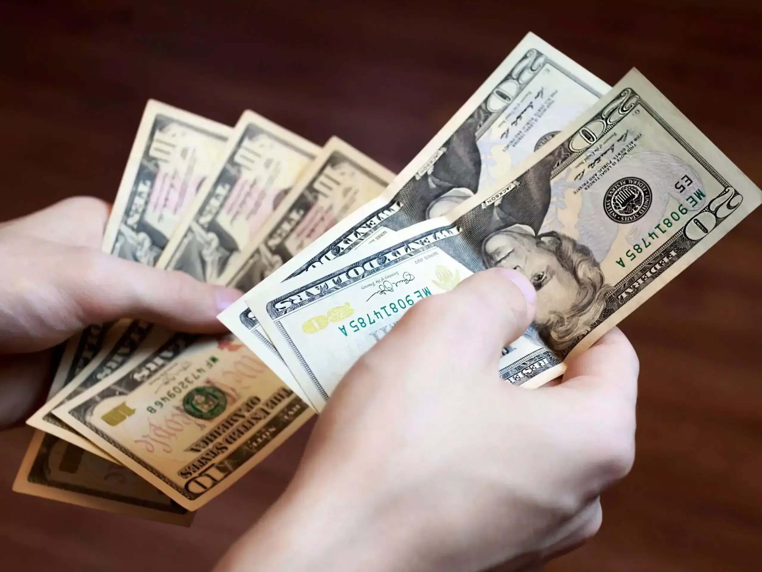 വിദേശ ഫണ്ടുകളുടെ വരവിൽ വിപണി സജീവം; സെൻസെക്സ്  610 പോയിന്റ് നേട്ടത്തിൽ