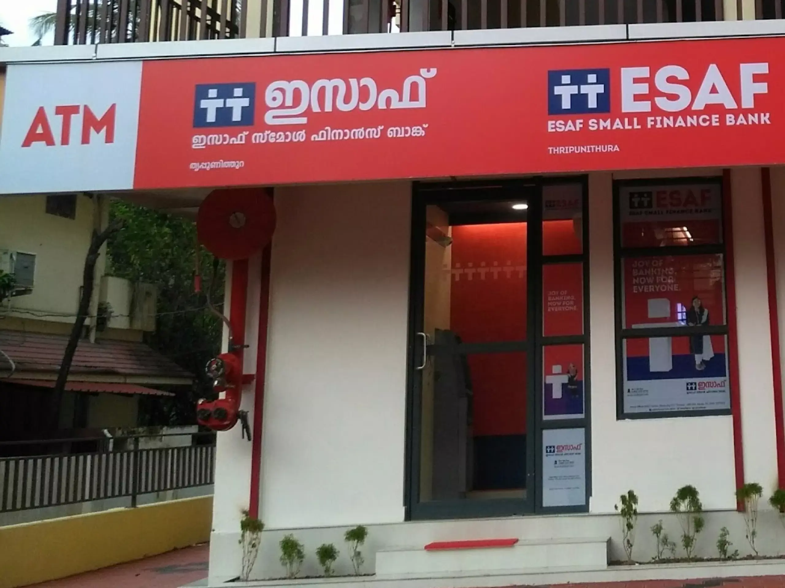 esaf net profit growth