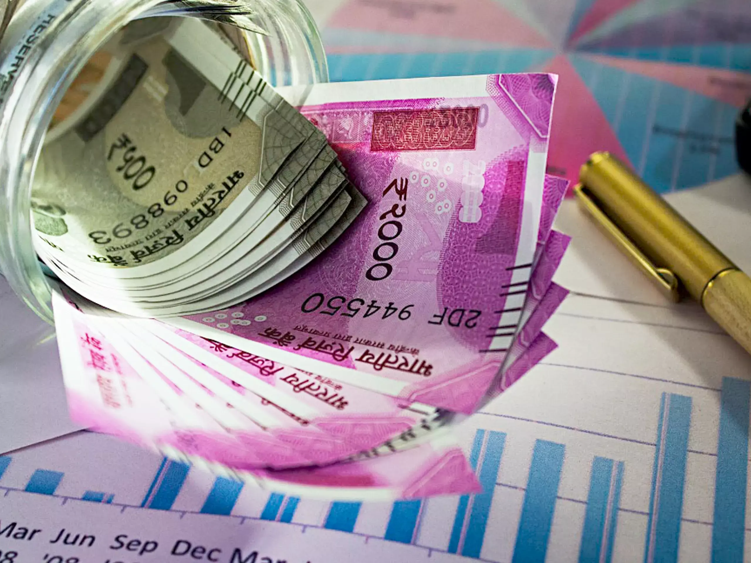 റിസ്‌കെടുത്താല്‍ നേട്ടമുണ്ട്;  പ്രതിദിനം 50 രൂപ മാറ്റിവെച്ചാലും ലക്ഷാധിപതിയാകും