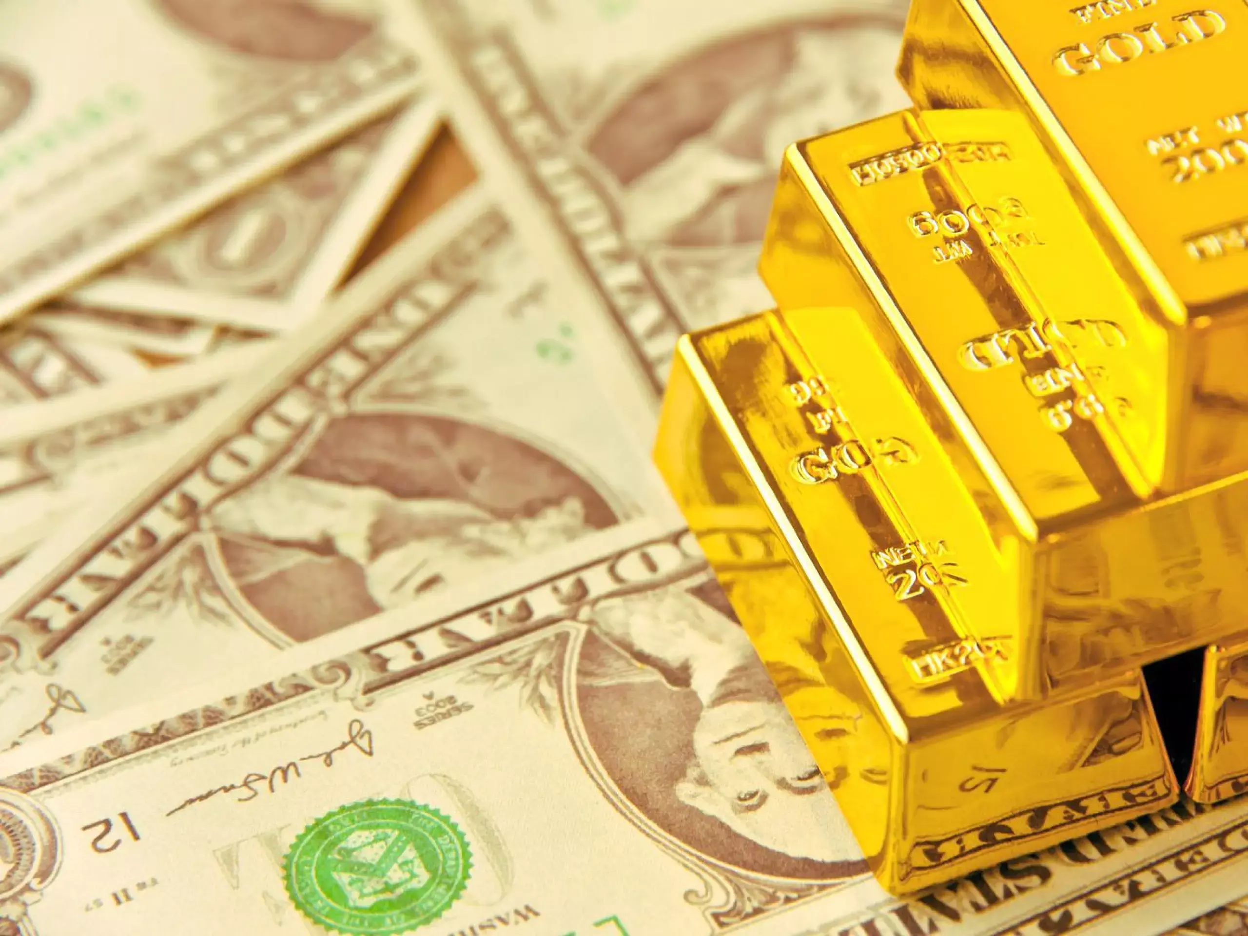 gold and dollar price updation