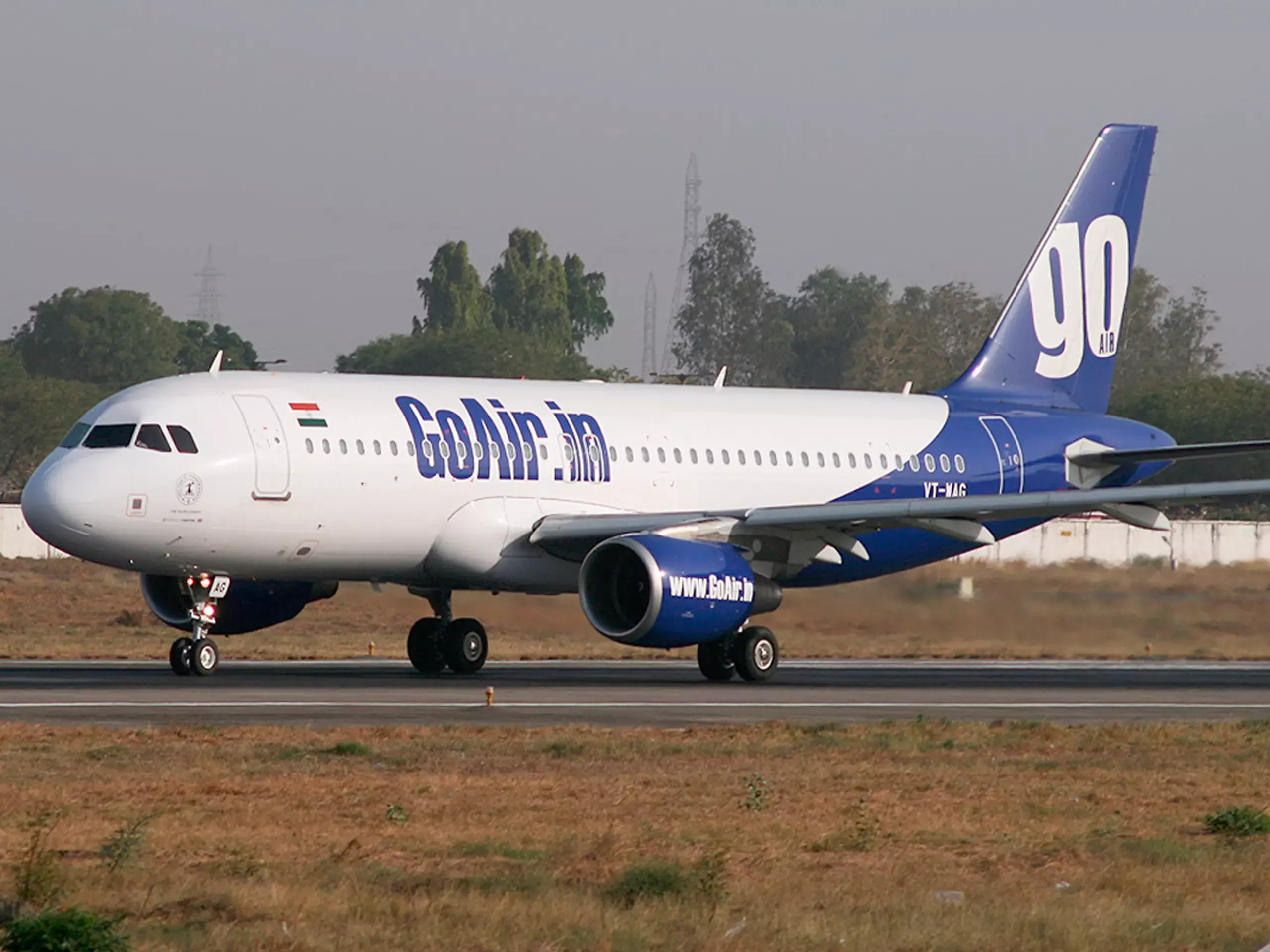 ഗോ എയറിന്റെ പാപ്പരത്വം; ബസ് ടിക്കറ്റെടുത്താല്‍ കൈപ്പൊള്ളും