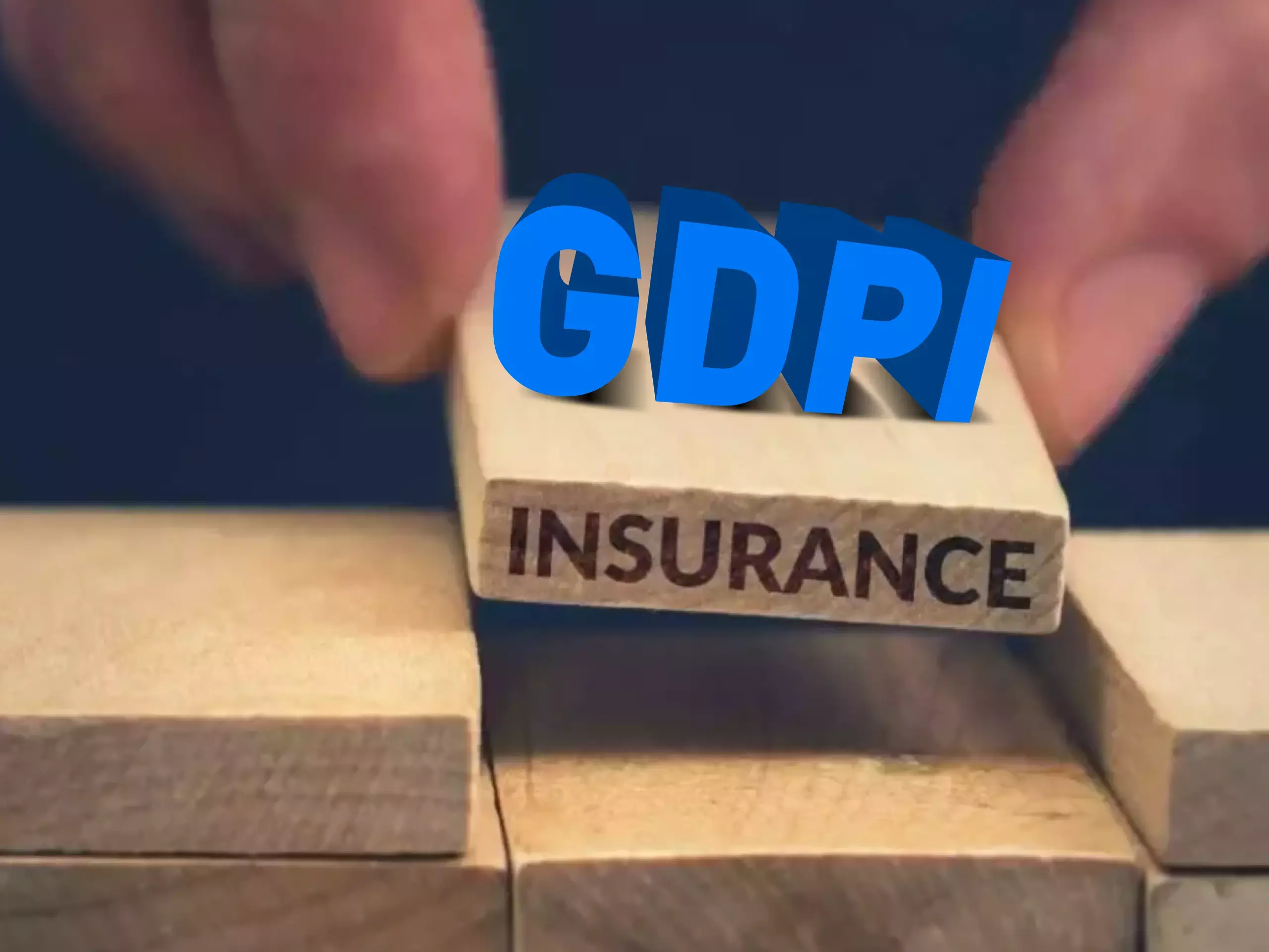 നേരിട്ടുള്ള  ഇൻഷുറൻസ് പ്രീമിയം 2025-ൽ 3 ലക്ഷം കോടി രൂപ കടക്കുമെന്ന് ഇക്ര