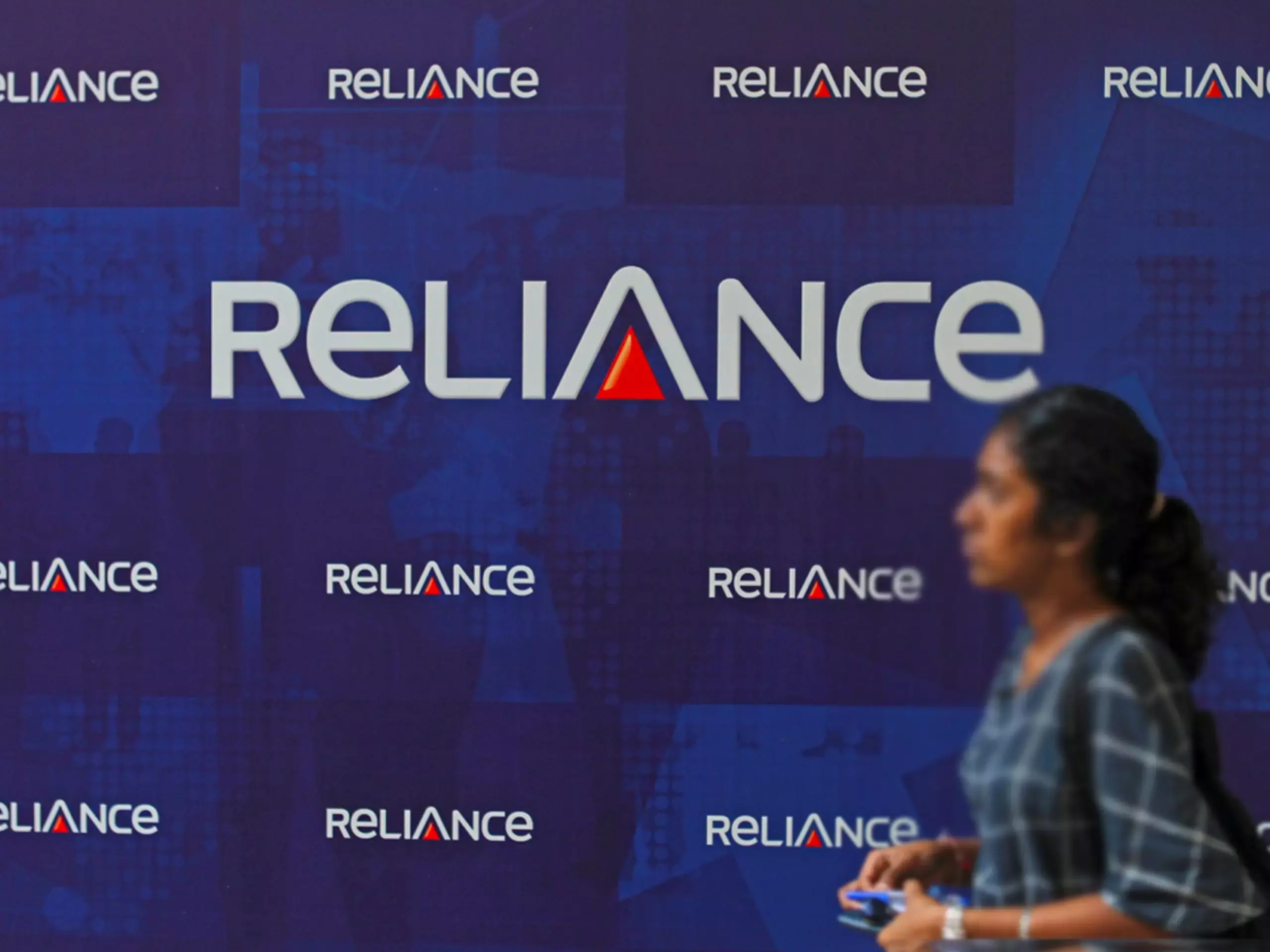 നഷ്ടം കുറച്ച് റിലയന്‍സ് ക്യാപിറ്റല്‍