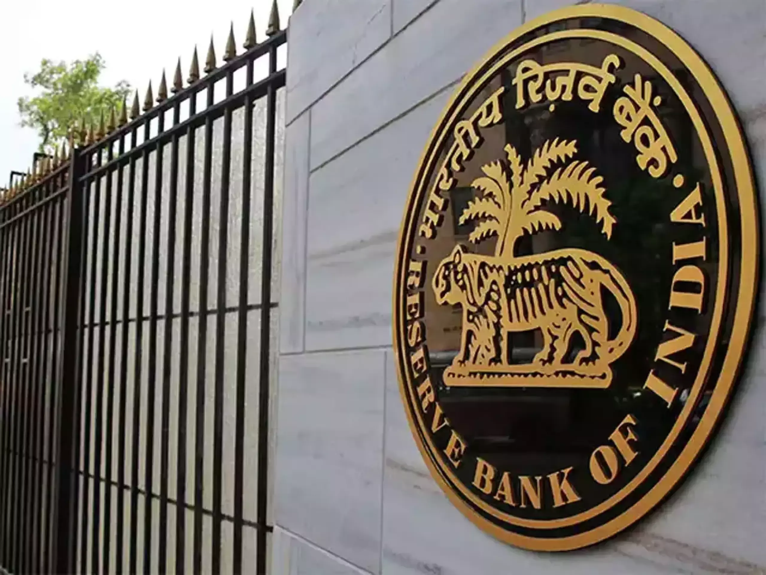 Repo rate changes; how will bank deposits and loans be affected