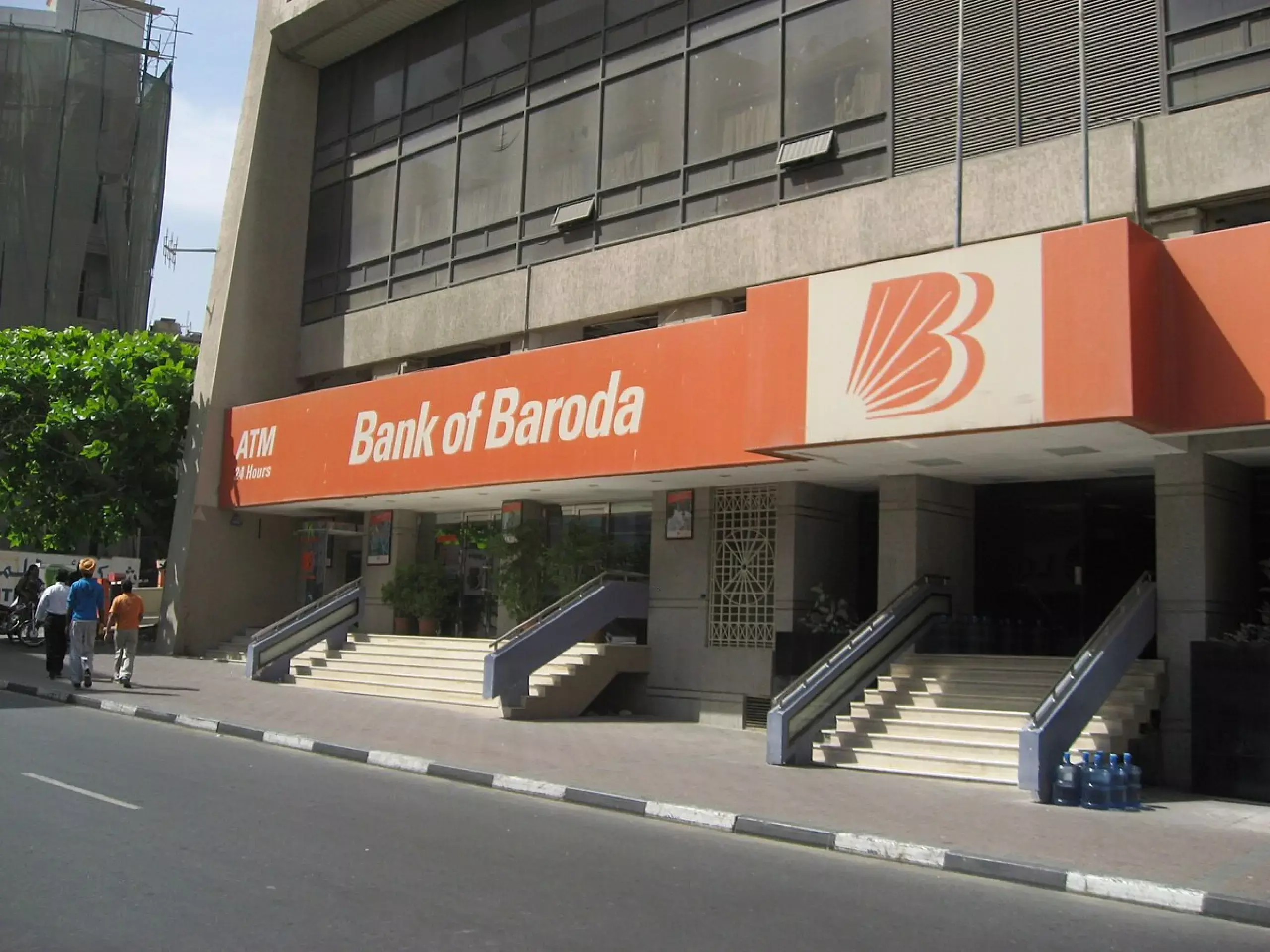 bank of baroda board approves fund raising