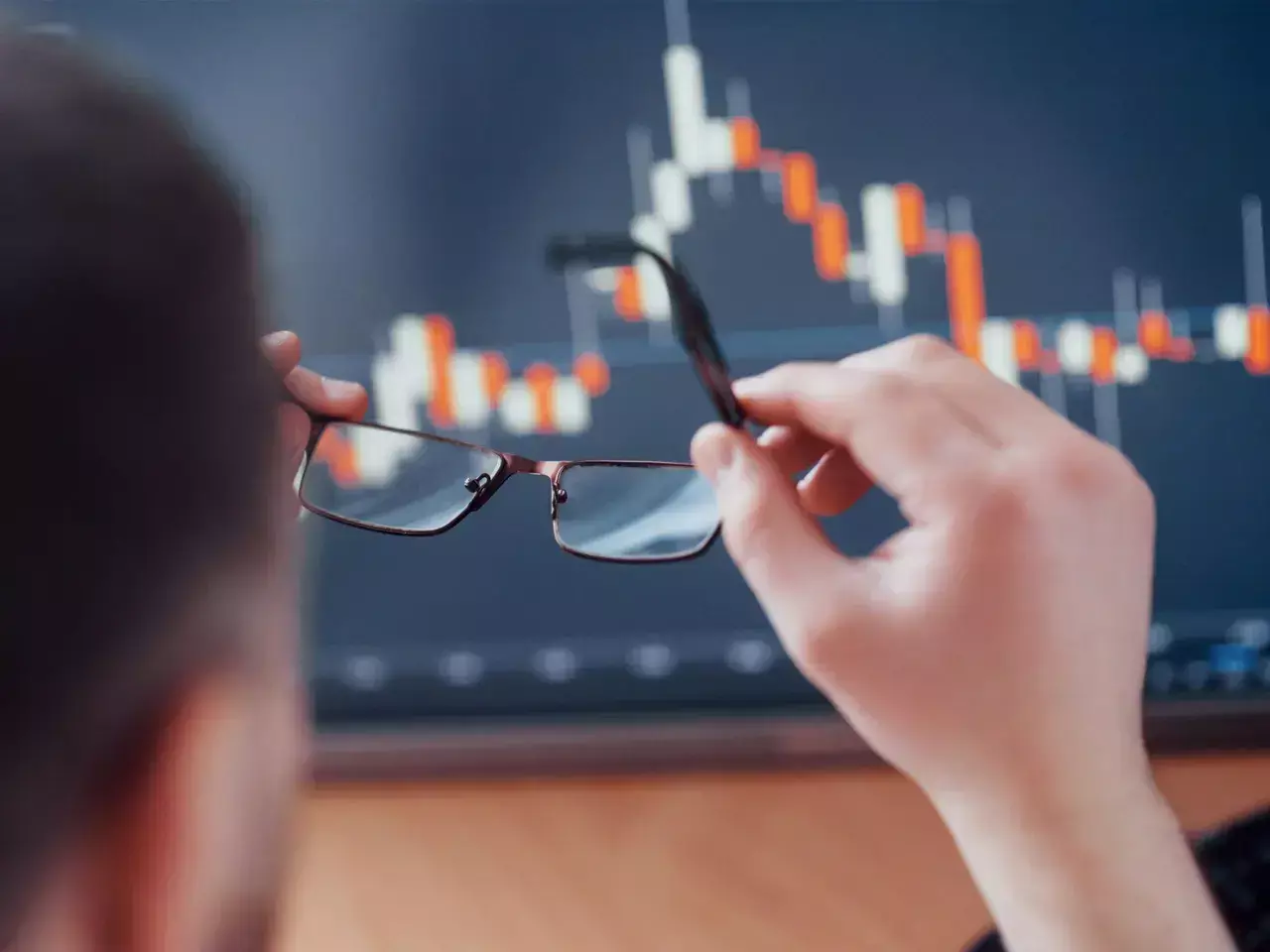 stock markets ended a three-day rally