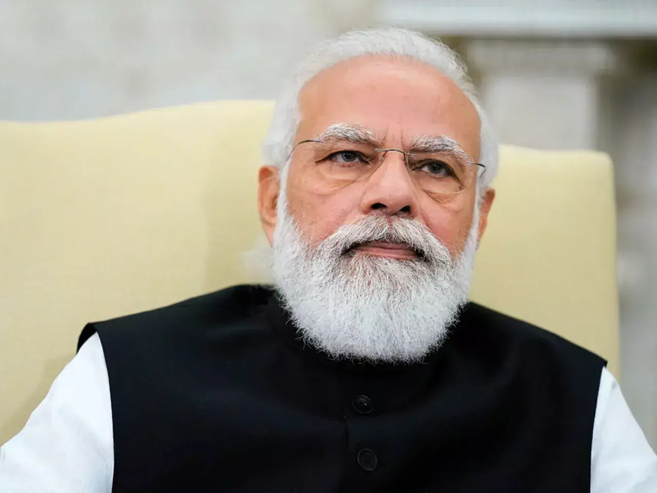 lyricist modi satisfy hunger of world