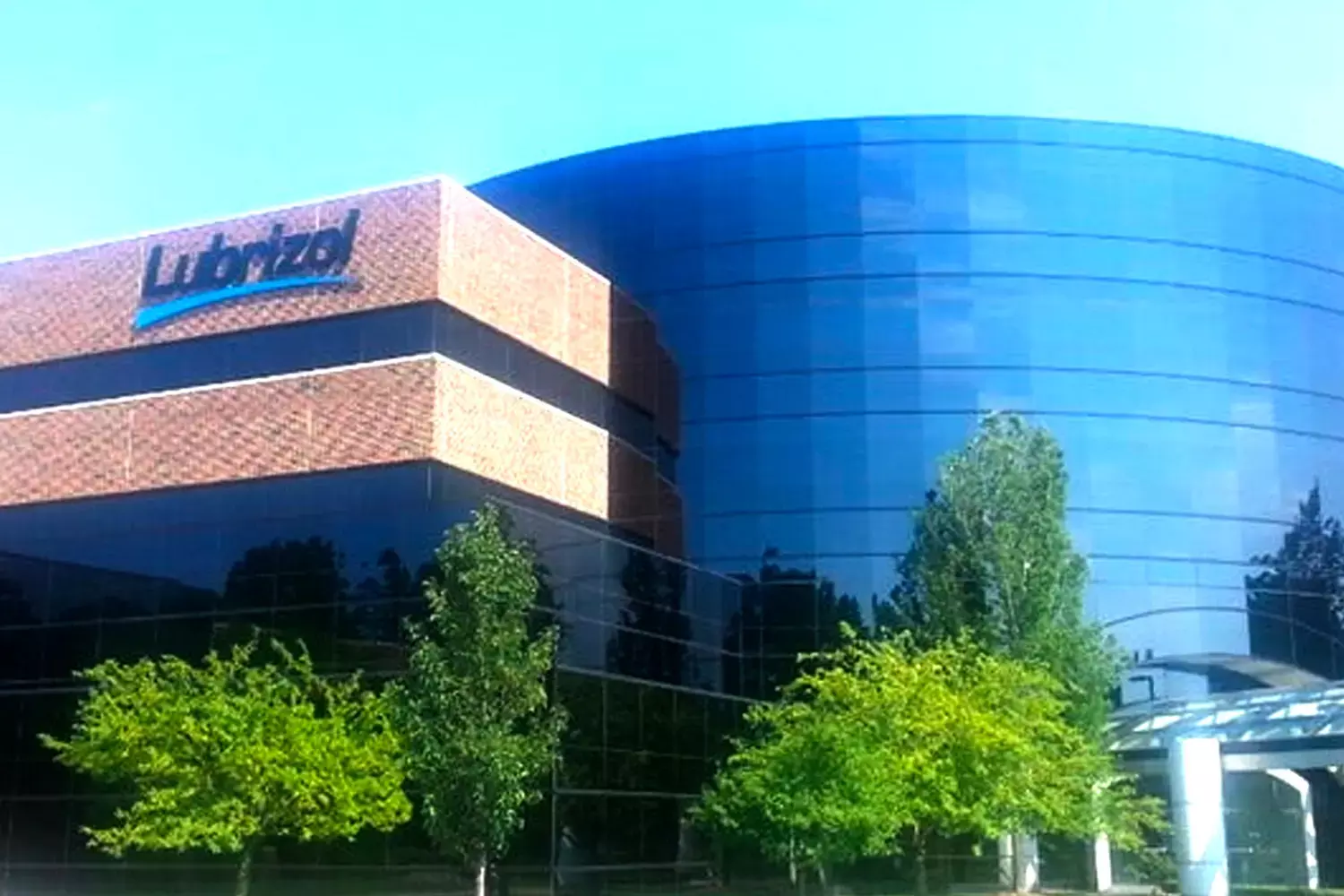 ലുബ്രിസോള്‍ കോര്‍പ്പറേഷന്‍ ഇന്ത്യയില്‍  150 മില്യണ്‍ ഡോളര്‍ നിക്ഷേപിക്കും