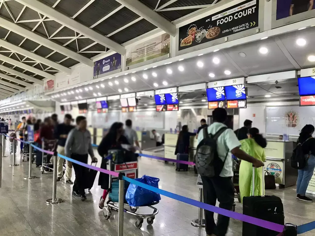 ഇന്ത്യക്കാര്‍ക്ക് യാത്ര ചെയ്യാന്‍ ഇഷ്ടം വിദേശരാജ്യങ്ങളിലേക്ക്; 2 പുതിയ കോണ്‍സുലേറ്റുകള്‍ തുറന്ന് യുഎസ്