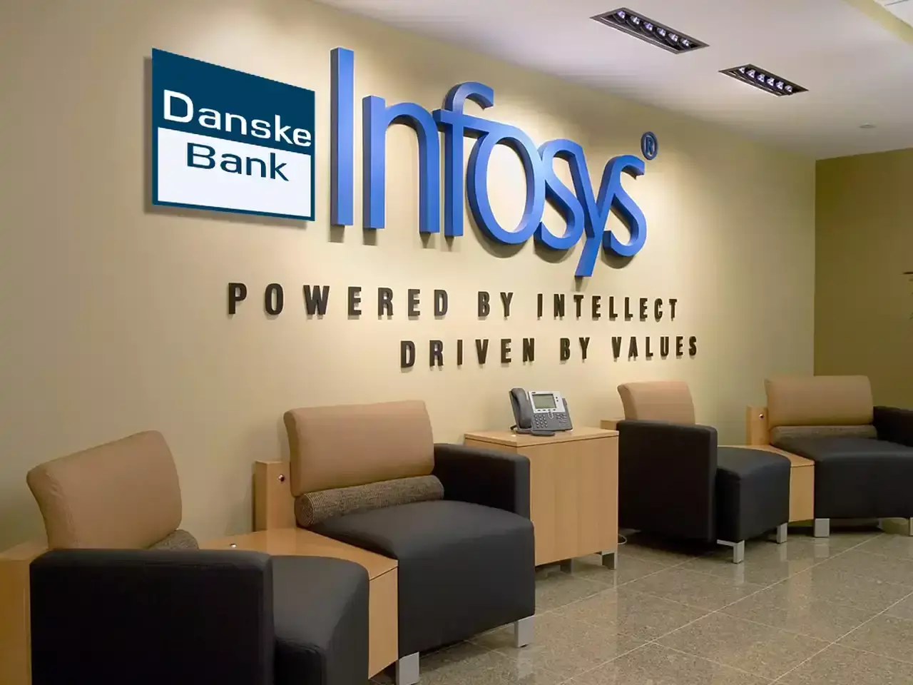 infosys wins $454 million deal from dunske bank