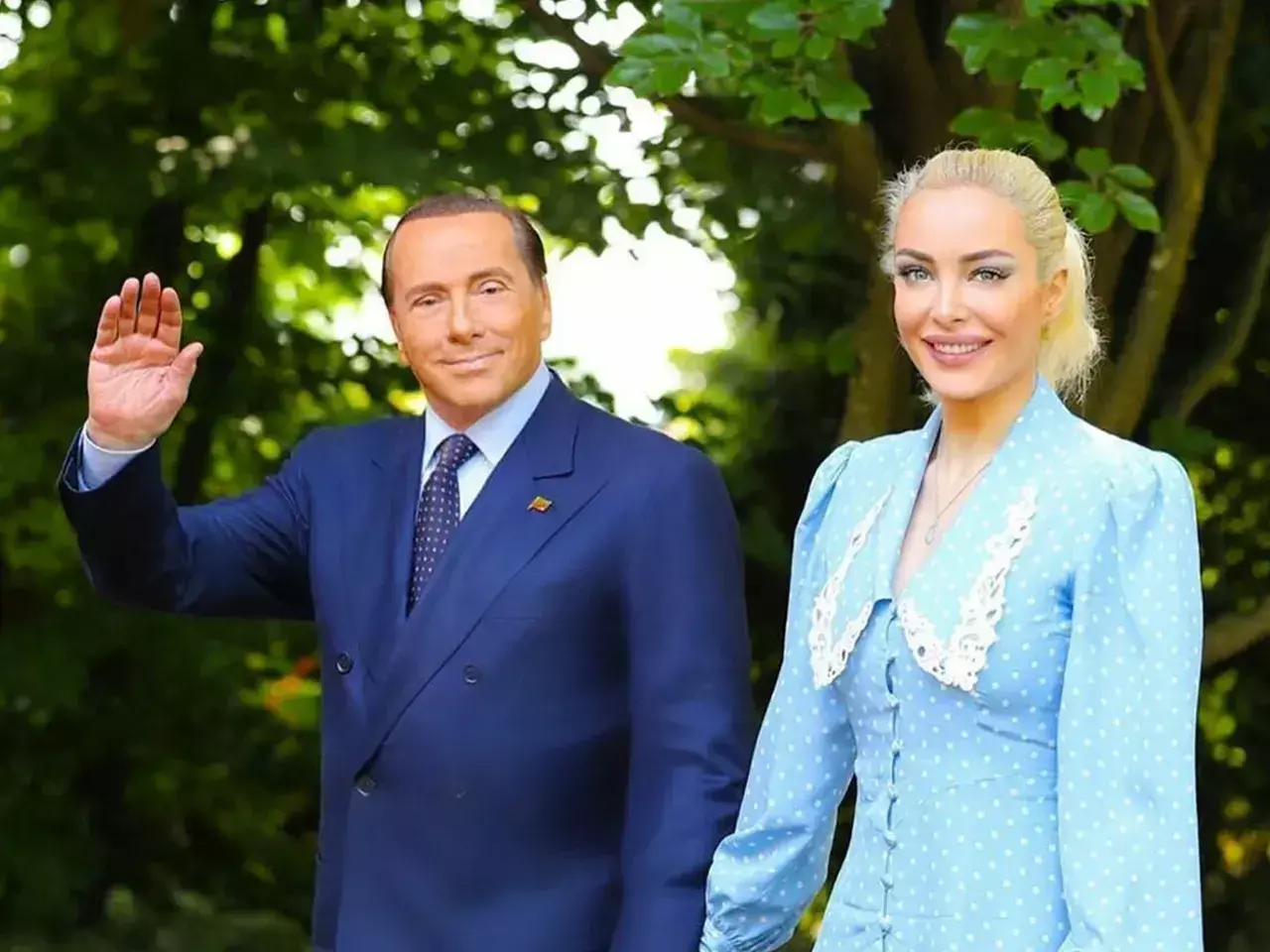 former prime minister wrote 900 crores to his girlfriend in his will