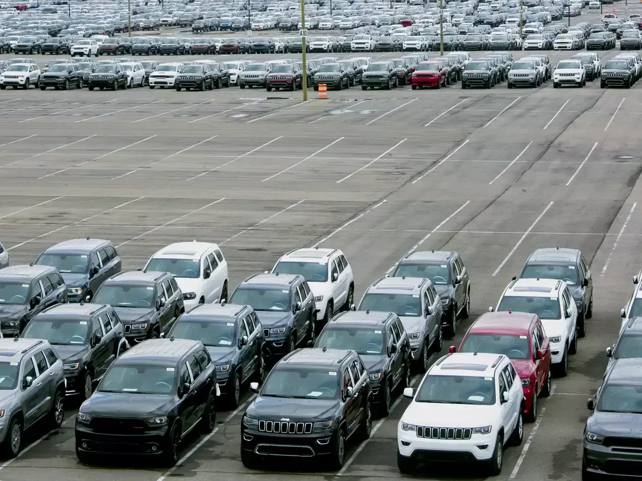 2% increase in gross sales of passenger vehicles