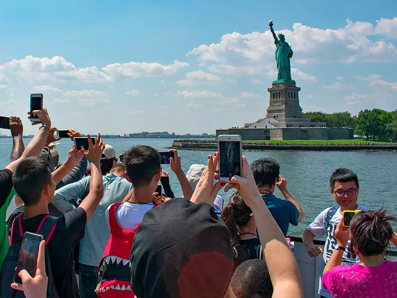യുഎസ് സന്ദര്‍ശനം: ഇന്ത്യന്‍ സഞ്ചാരികള്‍  ചൈനയെയും ജപ്പാനെയും മറികടന്നു