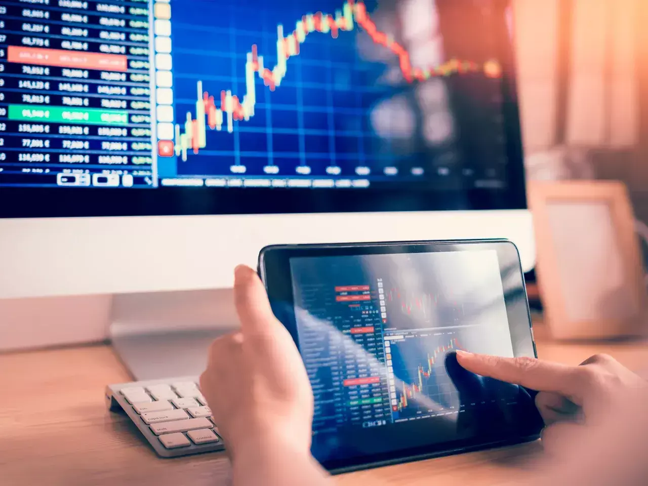 sensex and nifty settle in losses after volatility