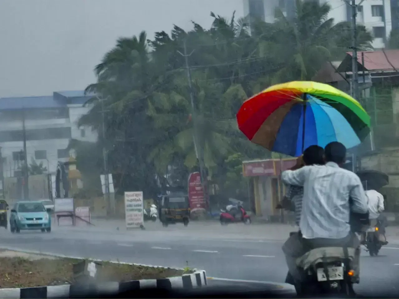 കേരളത്തിൽ മൺസൂൺ മഴയിൽ 35 ശതമാനം കുറവ്, വില  കയറ്റം കുതിച്ചേക്കും