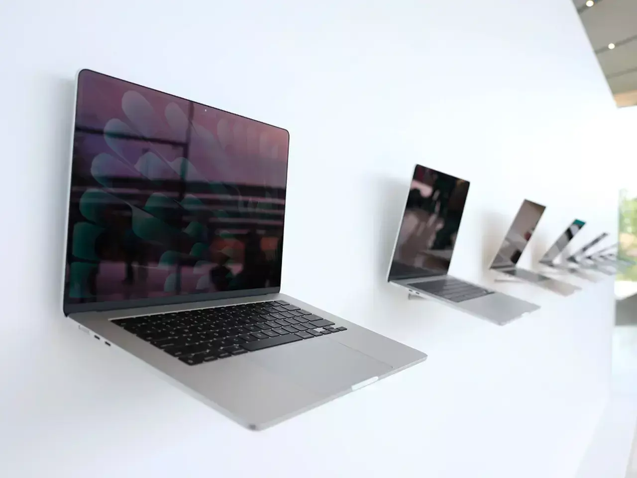 പിസി ഇറക്കുമതി നിയന്ത്രണം നവം.1-ലേക്ക് മാറ്റി പിസി ഇറക്കുമതി നിയന്ത്രണം നവം.1-ലേക്ക് മാറ്റി