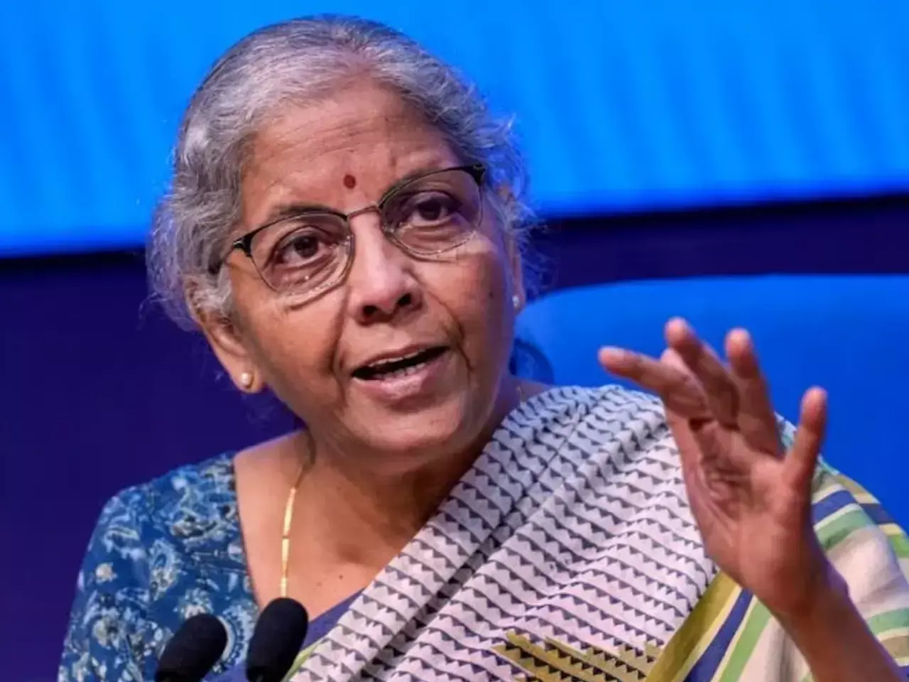 ഡിജിറ്റൽ ഇടപാടുകൾ പ്രോത്സാഹിപ്പിക്കണമെന്നു ഗ്രാമീണ ബാങ്കുകളോട് കേന്ദ്ര  ധനകാര്യ മന്ത്രി