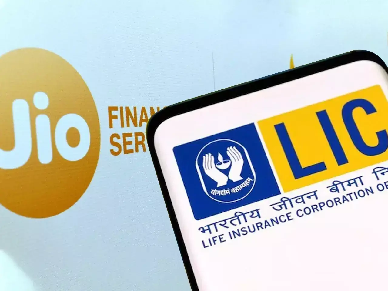 lic acquires 6.66% stake in jio fin | jio finance share