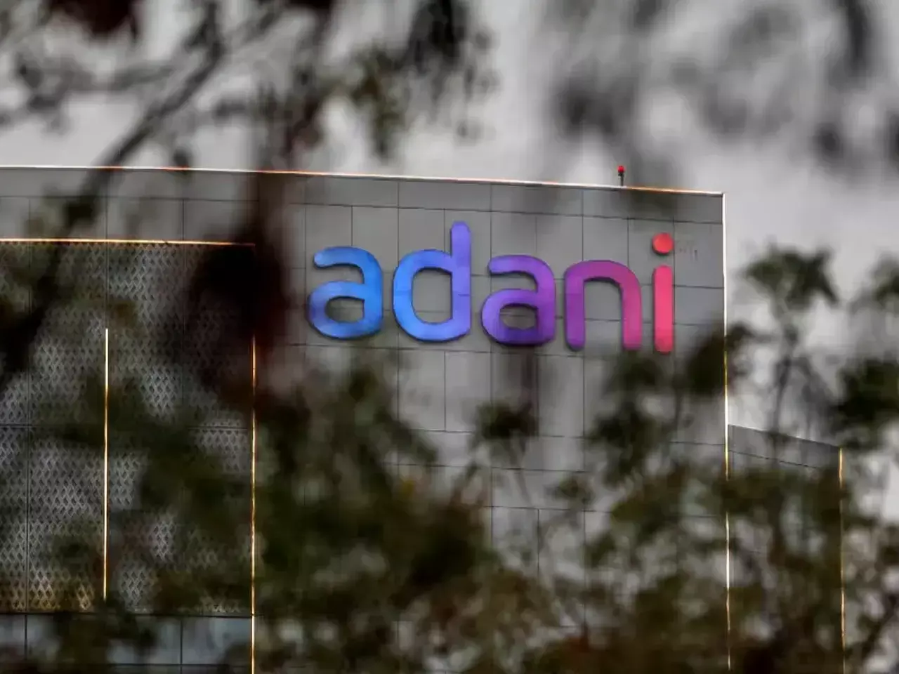 adani enterprises share price