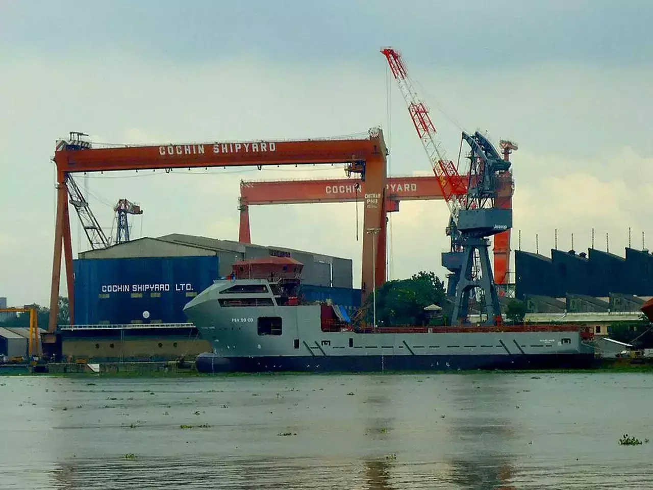 cochin shipyard