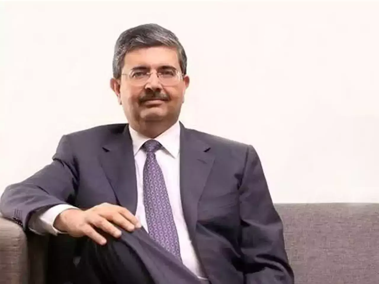 ഉദയ് കൊട്ടക് രാജിവച്ചു