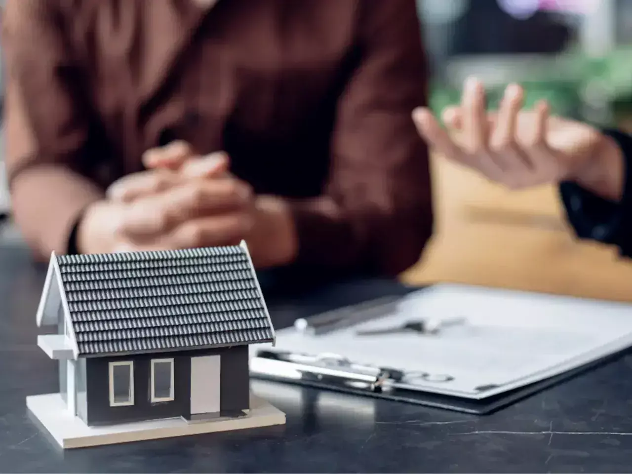 extend your home loan tenure or increase your emi