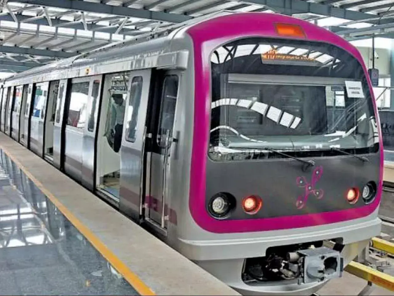Yellow line metro to get driverless metro train