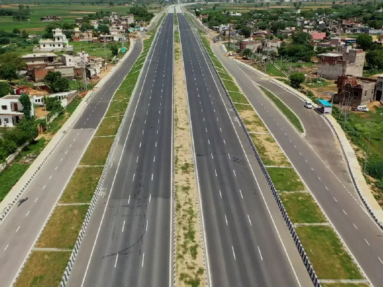 target revenue from highways is two lakh crore