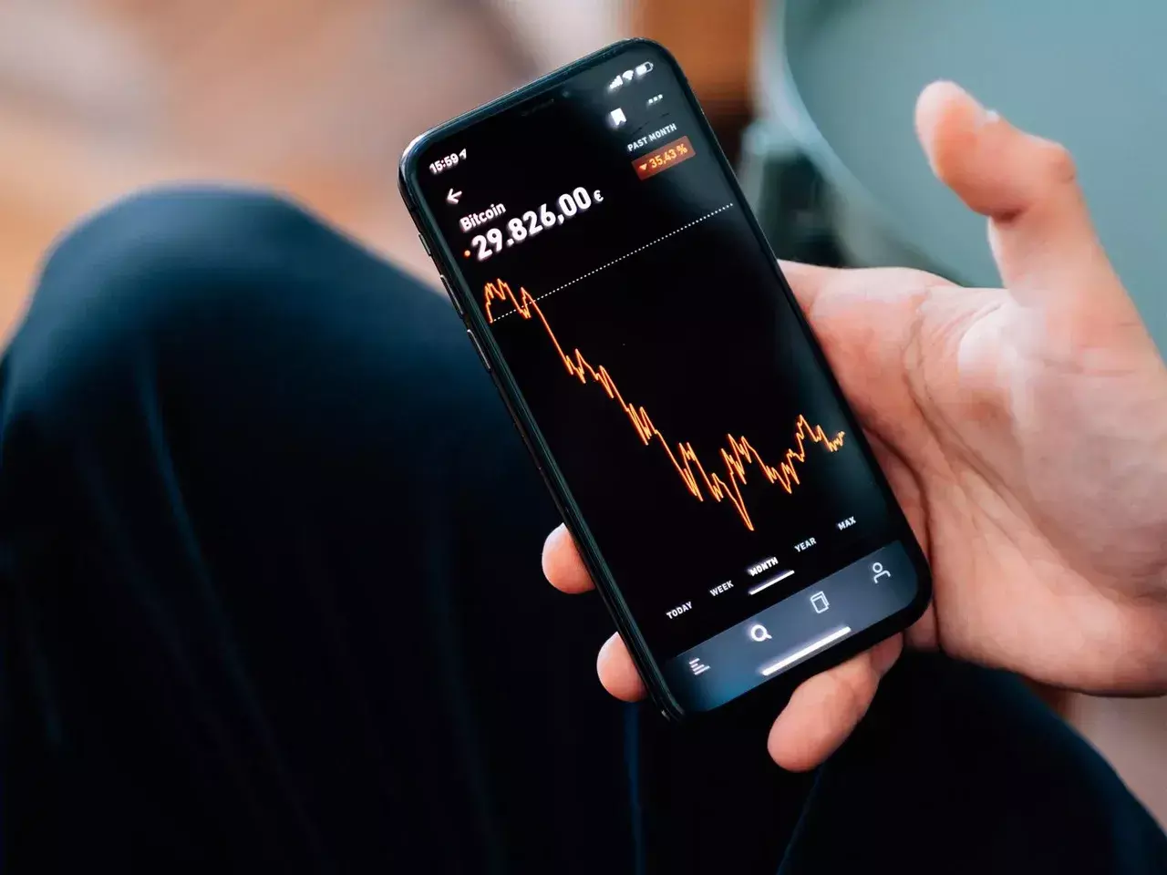 markets staying in red; heavy decline in early trade