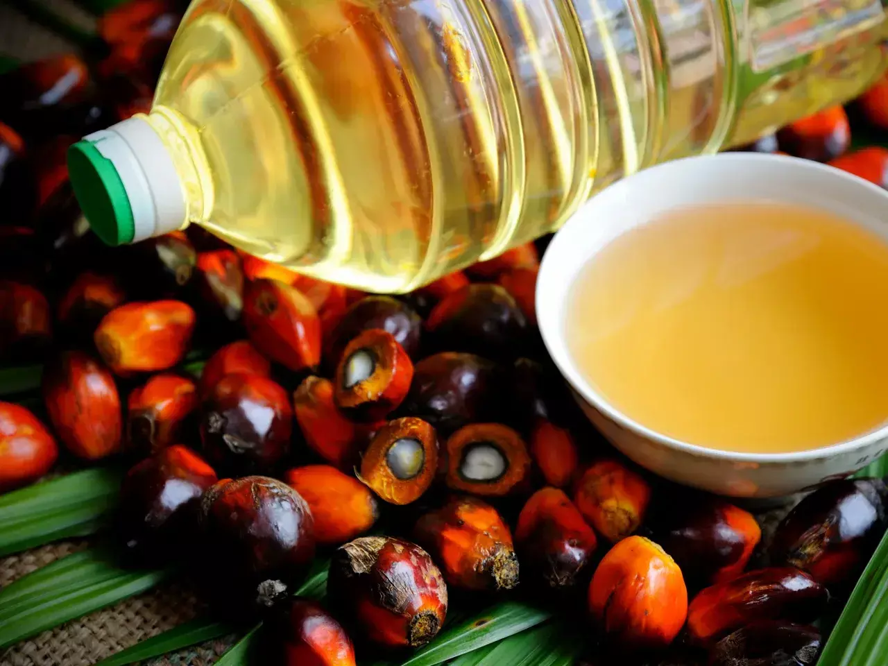 19% decline in palm oil imports
