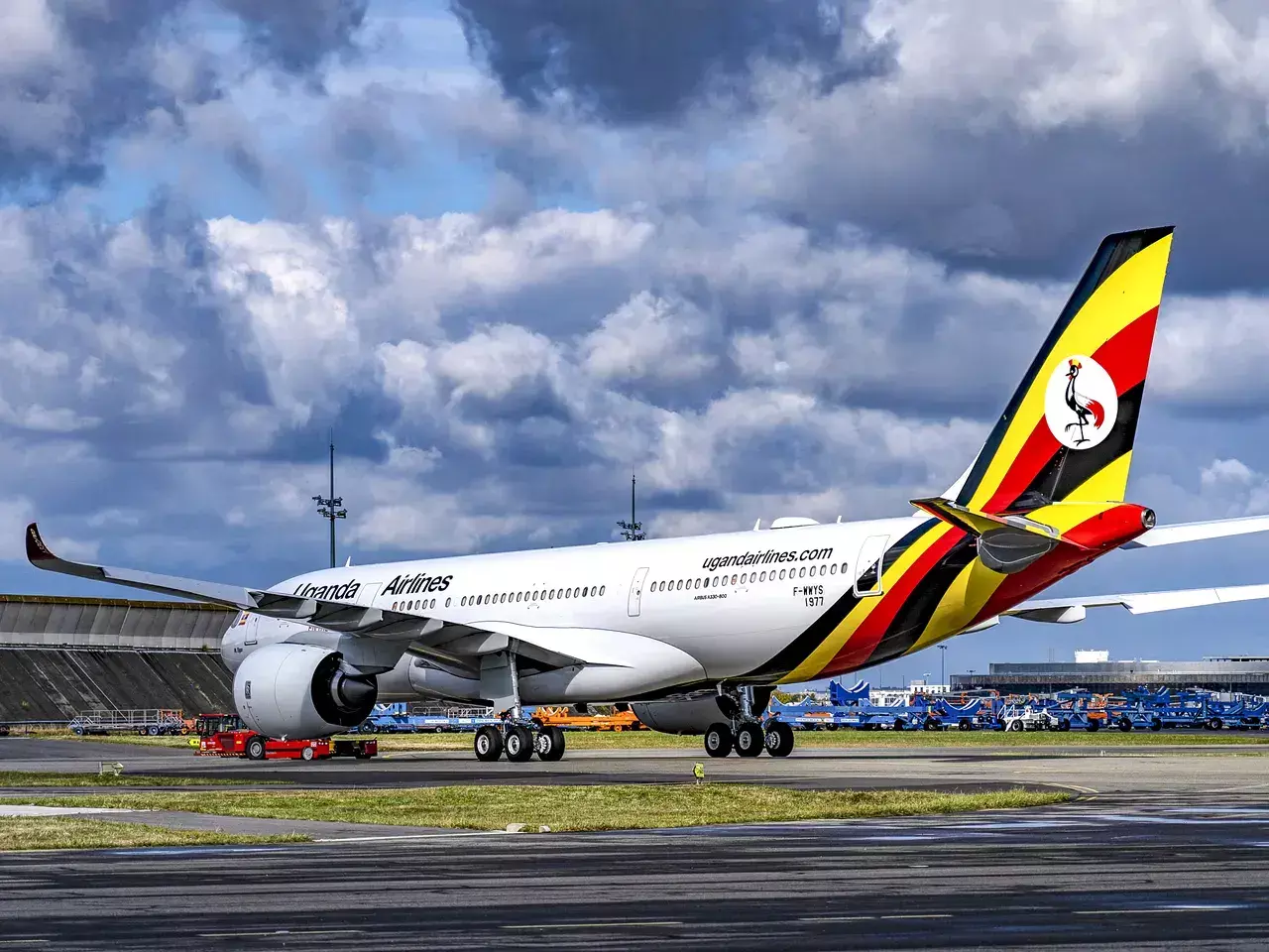 direct flights from uganda to india