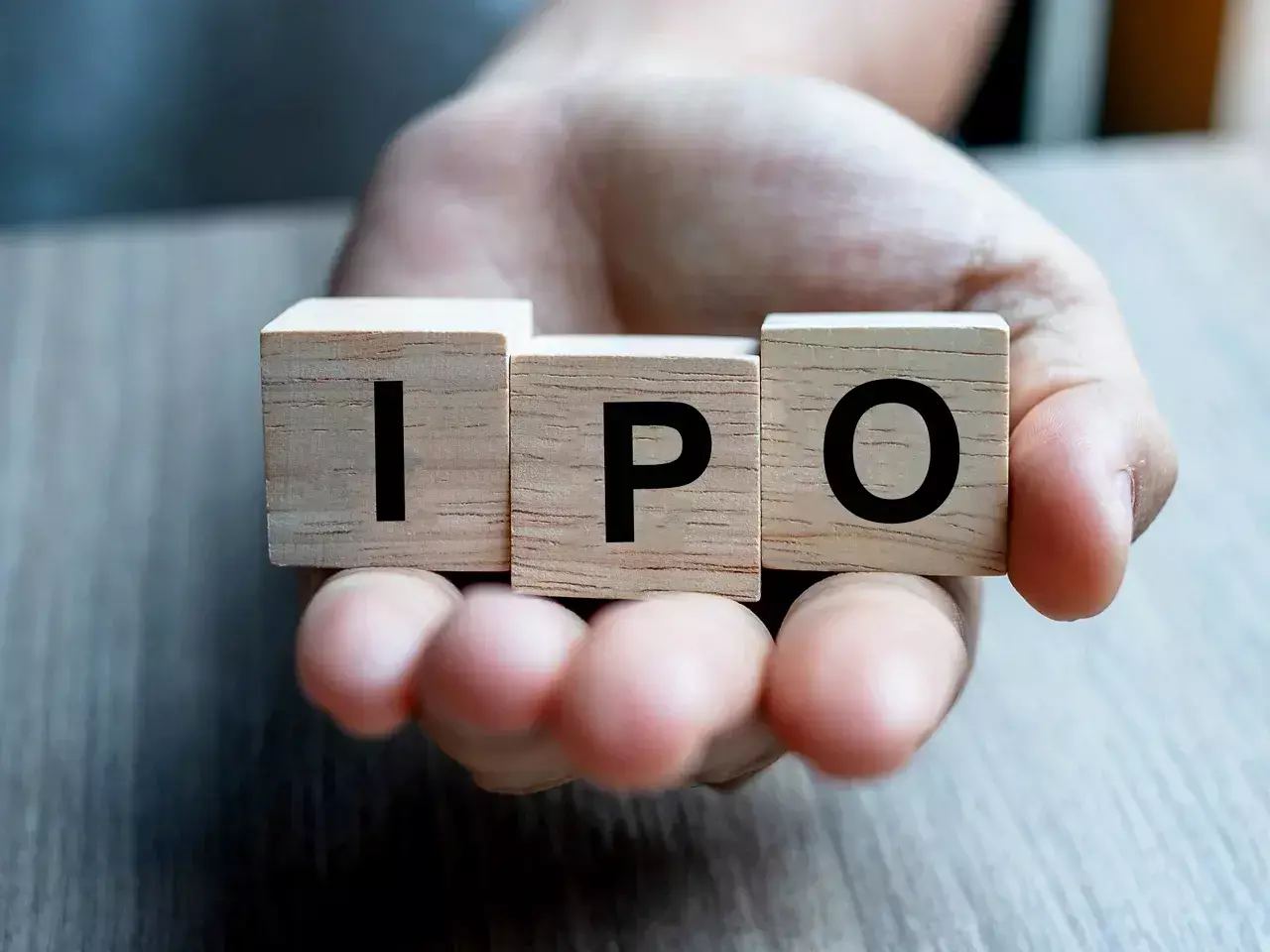 single ipo, 14 listings this week