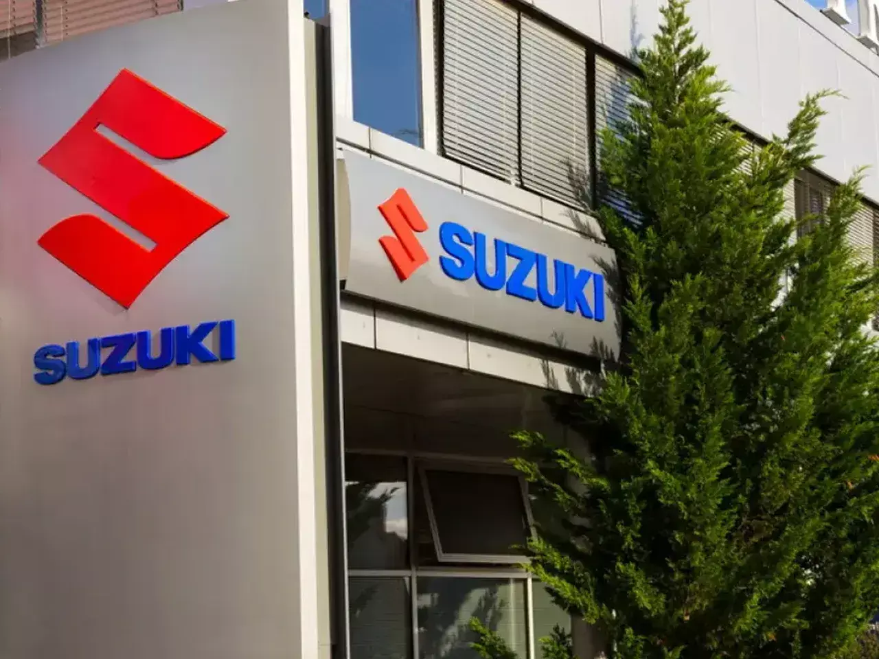maruti suzuki to pay rs12,841 crore for gujarat plant