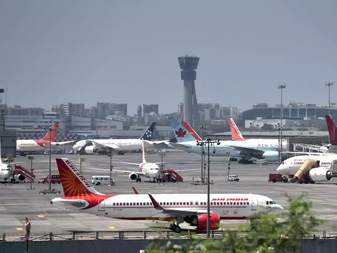 Flight services have been suspended in Mumbai