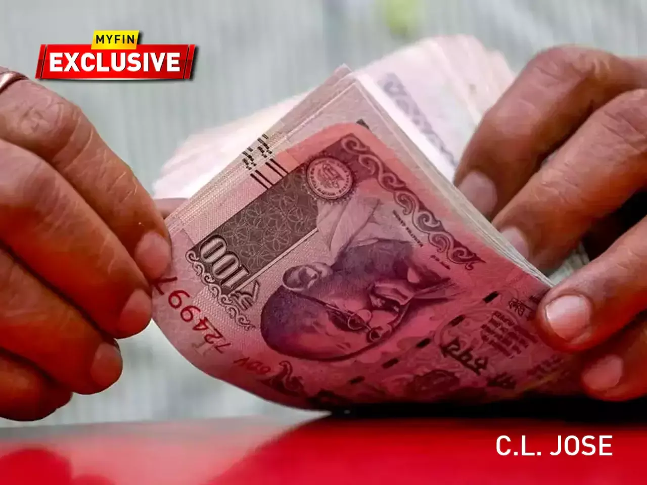 bonus for government staff at 7000rupees;says central ministry