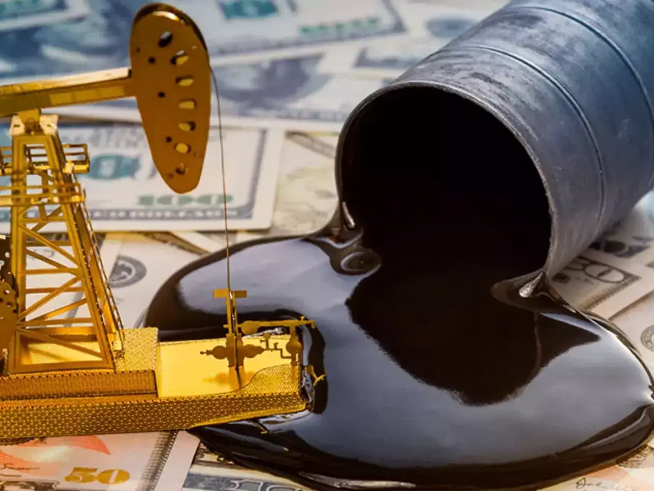 Govt cuts windfall tax on petroleum crude