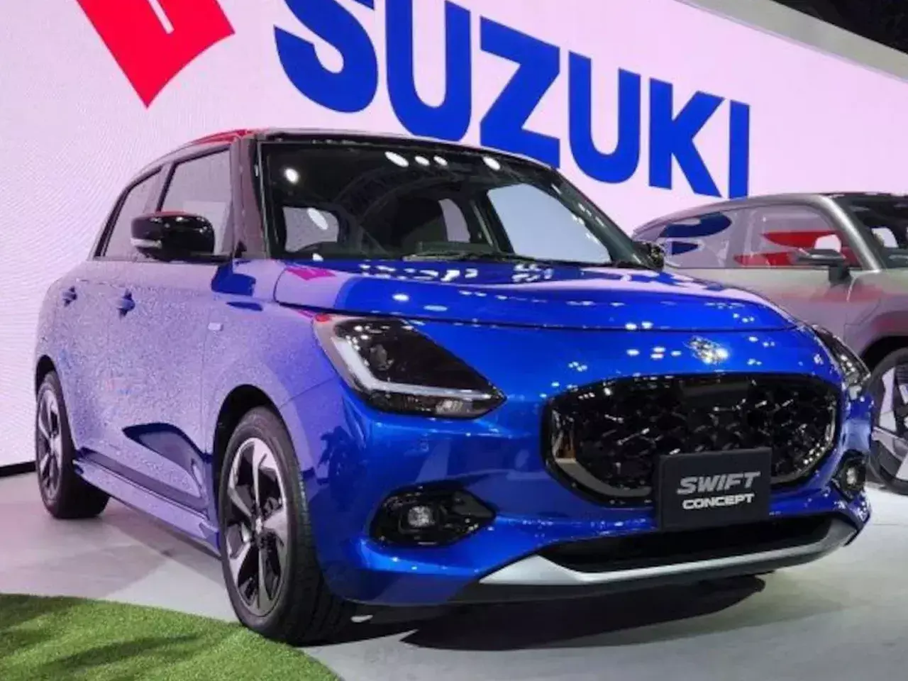 suzuki unveils new swift